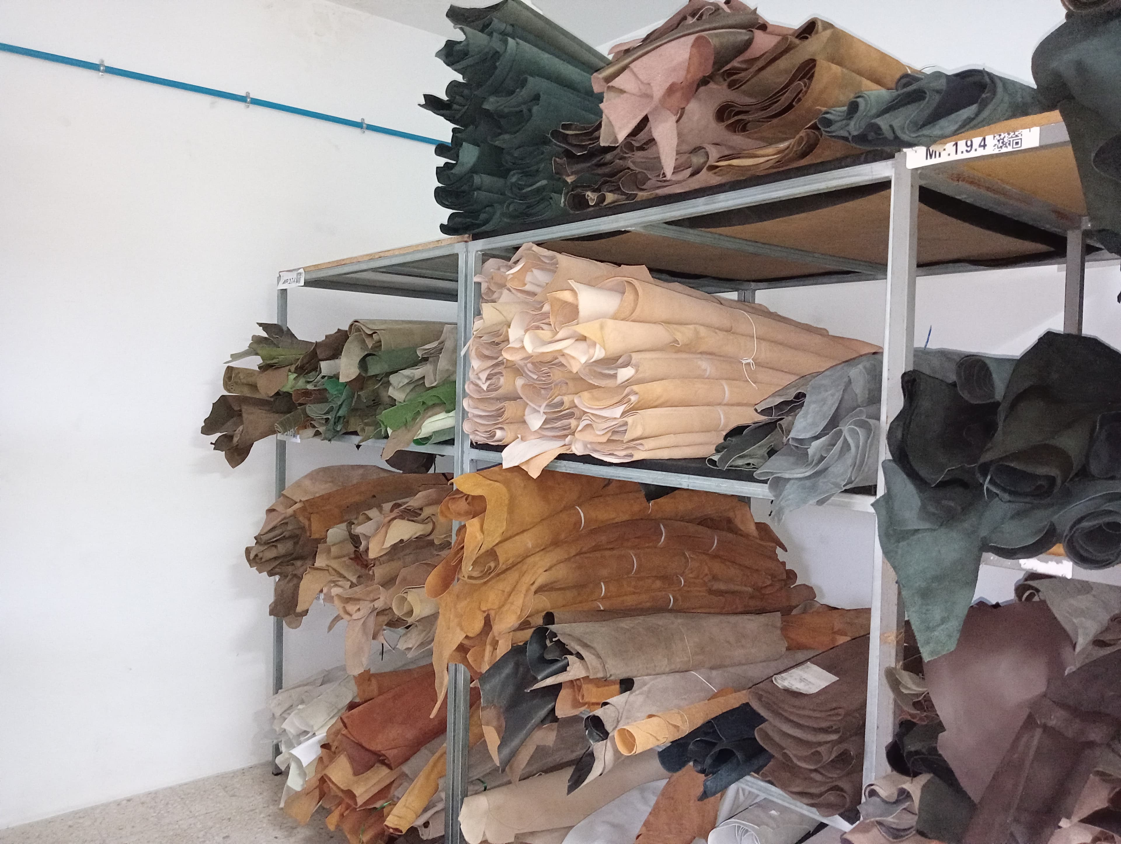 Estantes industriais · Stock — image 25