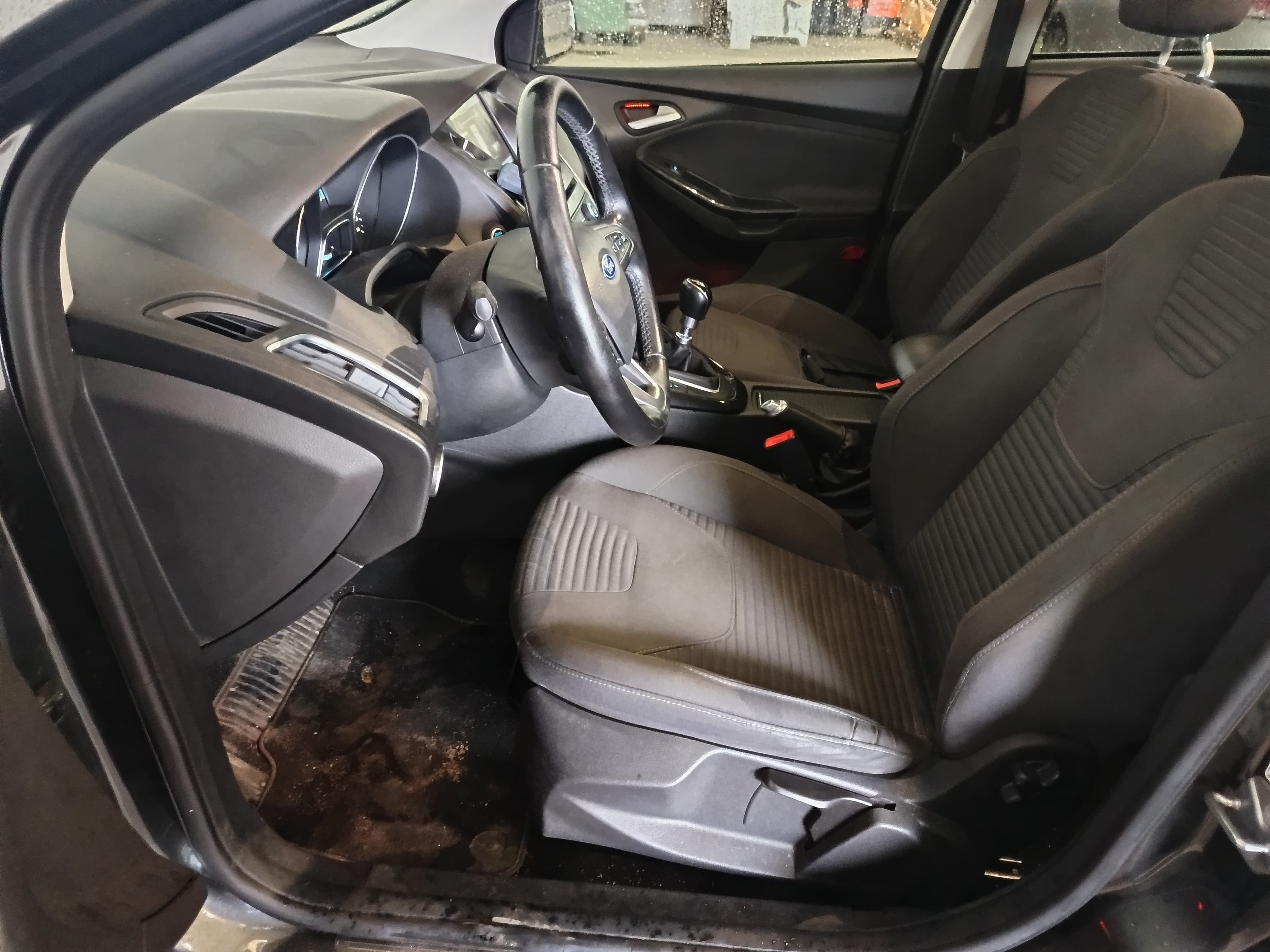 Ford Focus · Ano 2015 — imagem 26