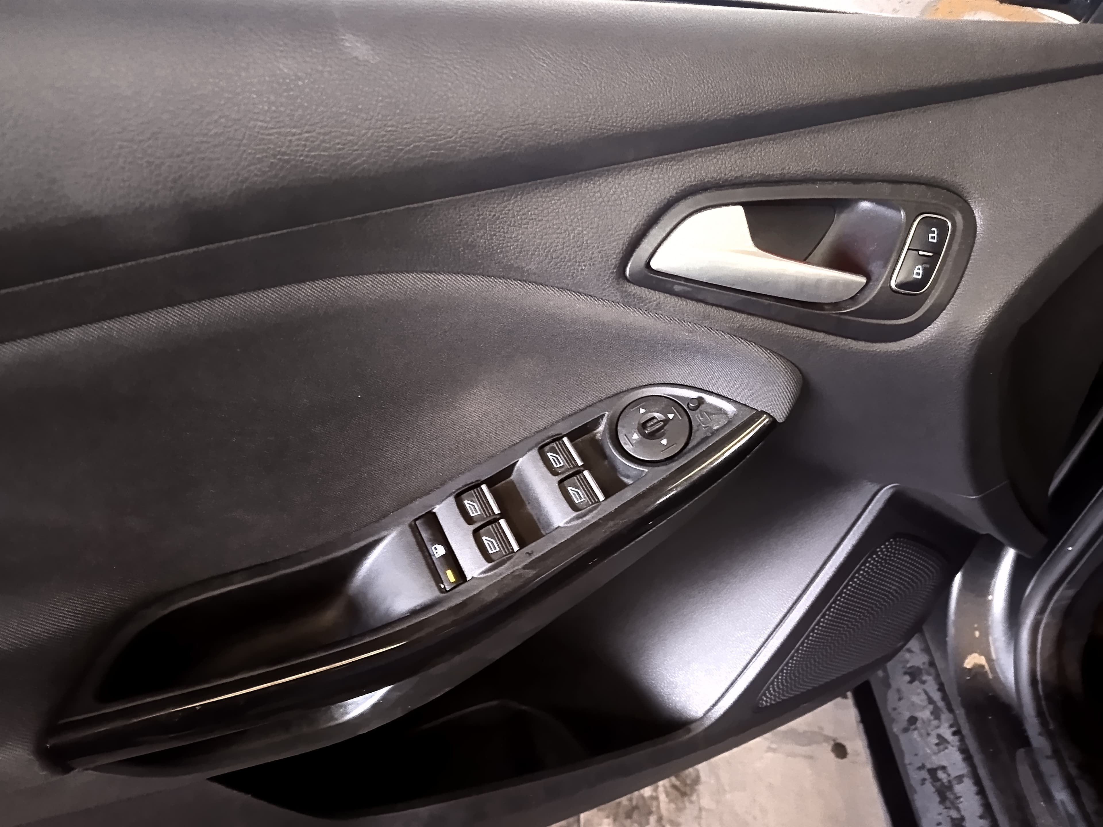 Ford Focus · Ano 2015 — imagem 25