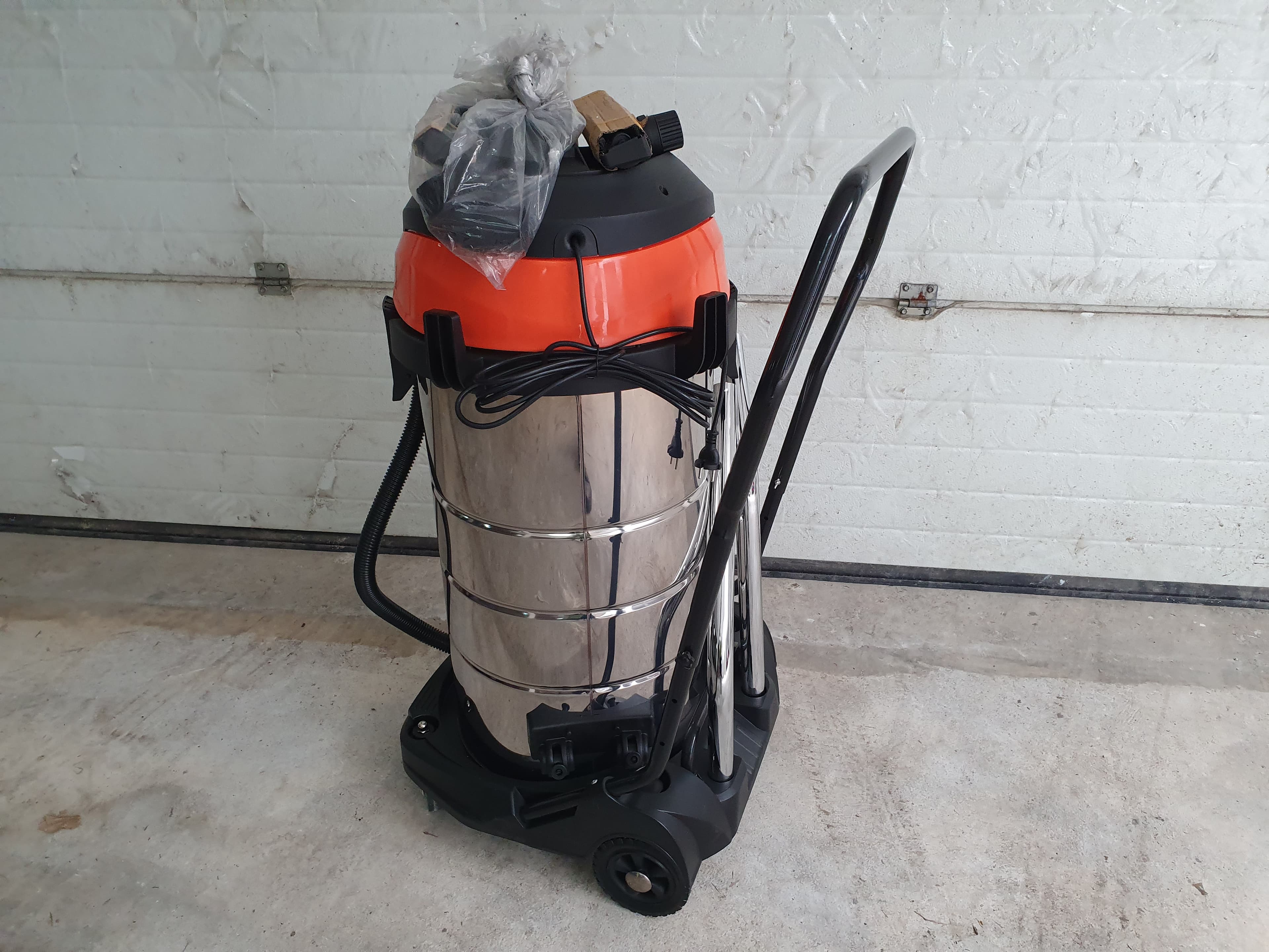 Aspirador Daewoo 100L — imagem 2