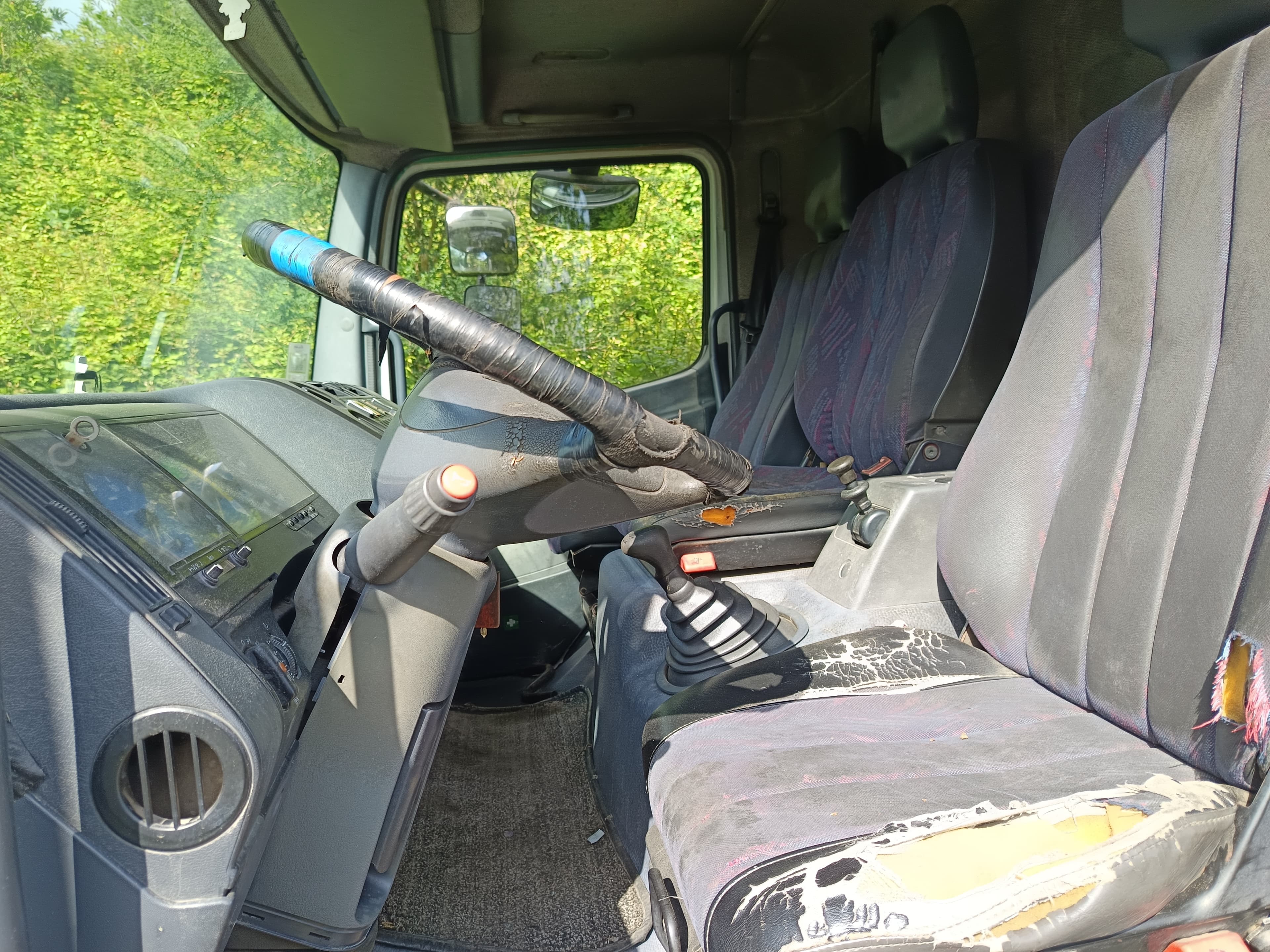 Mercedes-Benz Atego 815 · Ano 1999 — image 10