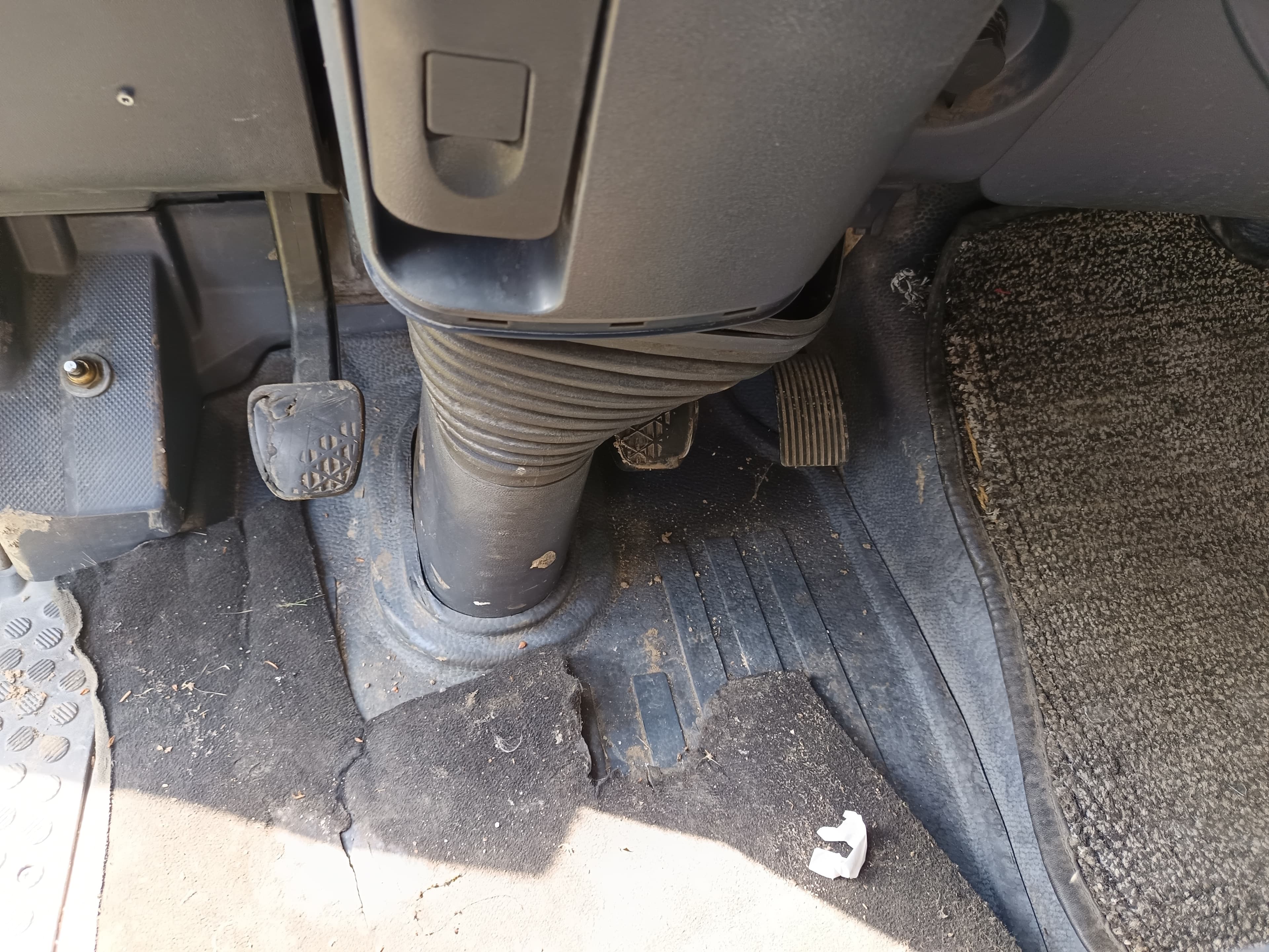 Mercedes-Benz Atego 815 · Ano 1999 — image 17