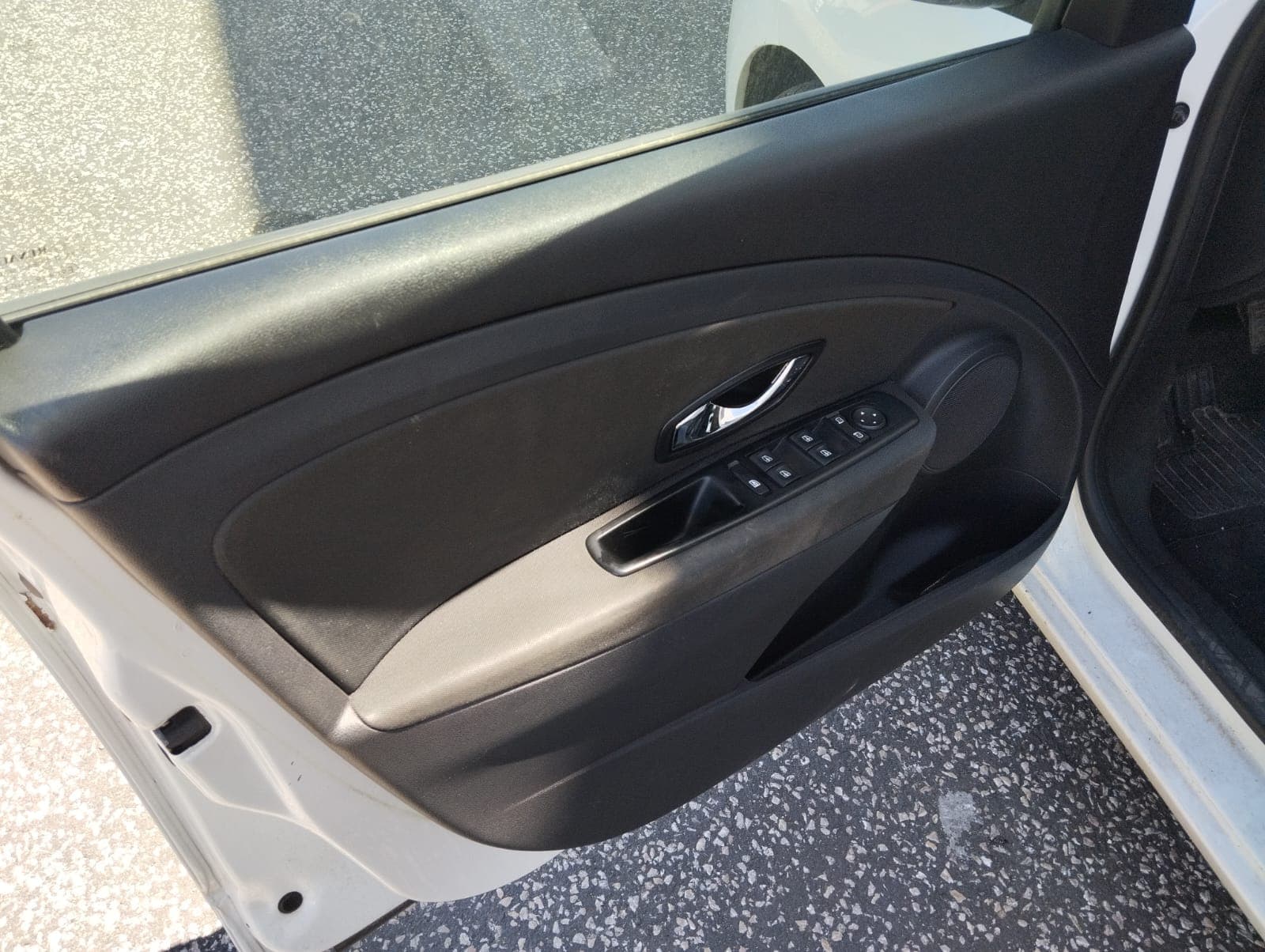 Renault Mégane · Ano 2015 — image 12