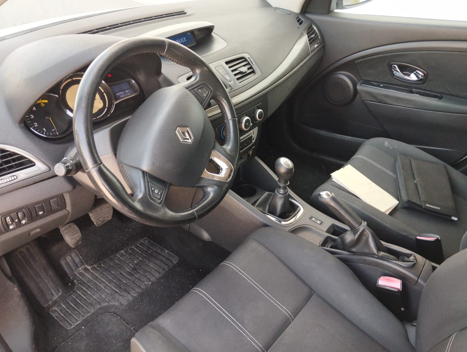 Renault Mégane · Ano 2015 — image 15