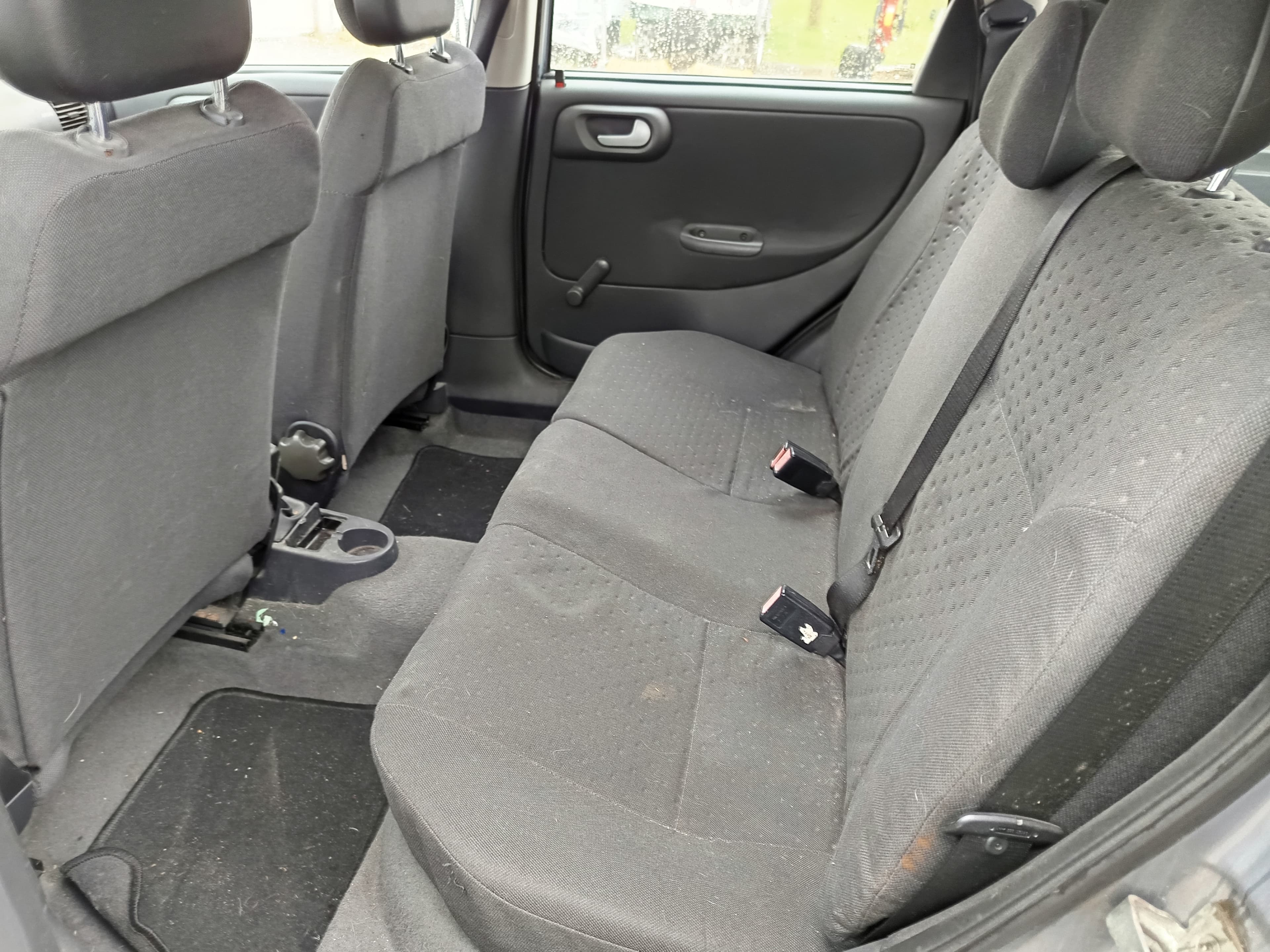 Opel Corsa · Ano 2003 — image 37