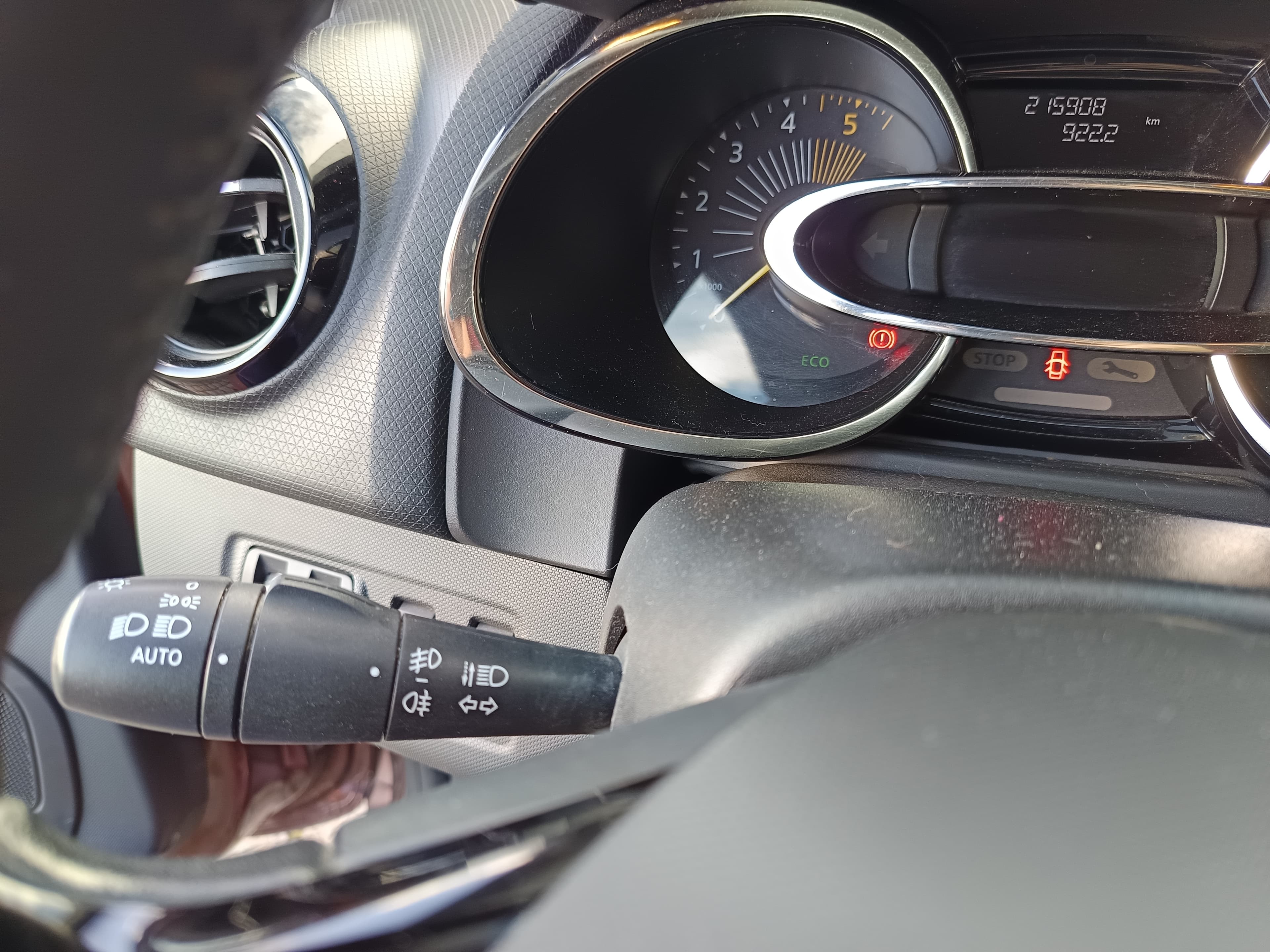 Renault Clio · Année 2014 — image 38
