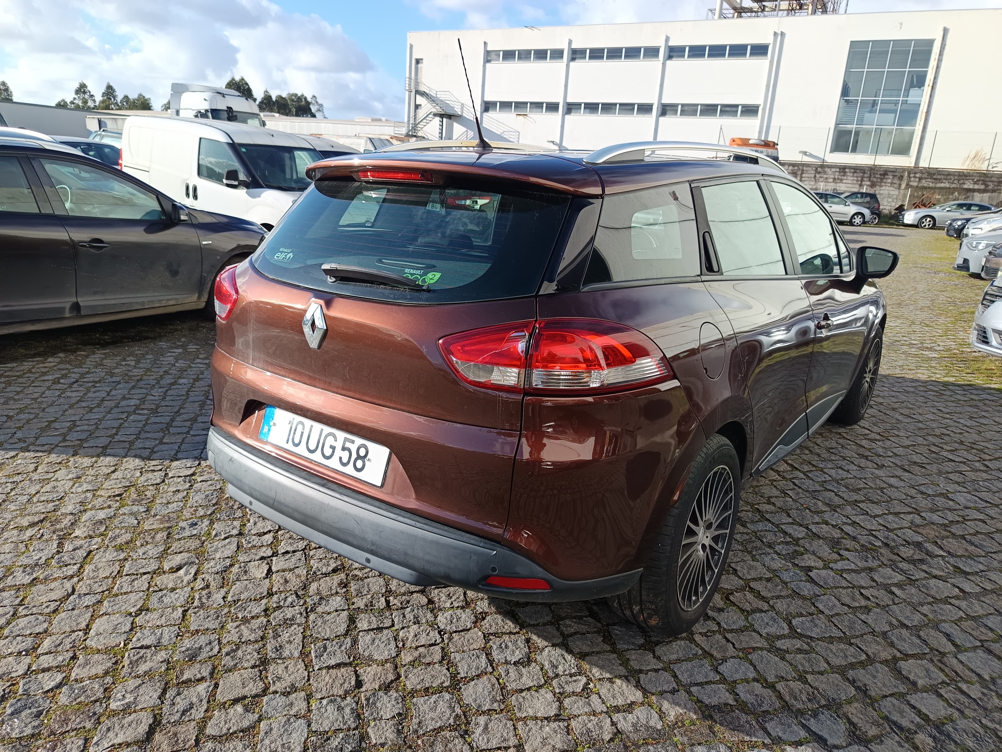 Renault Clio · Année 2014 — image 4