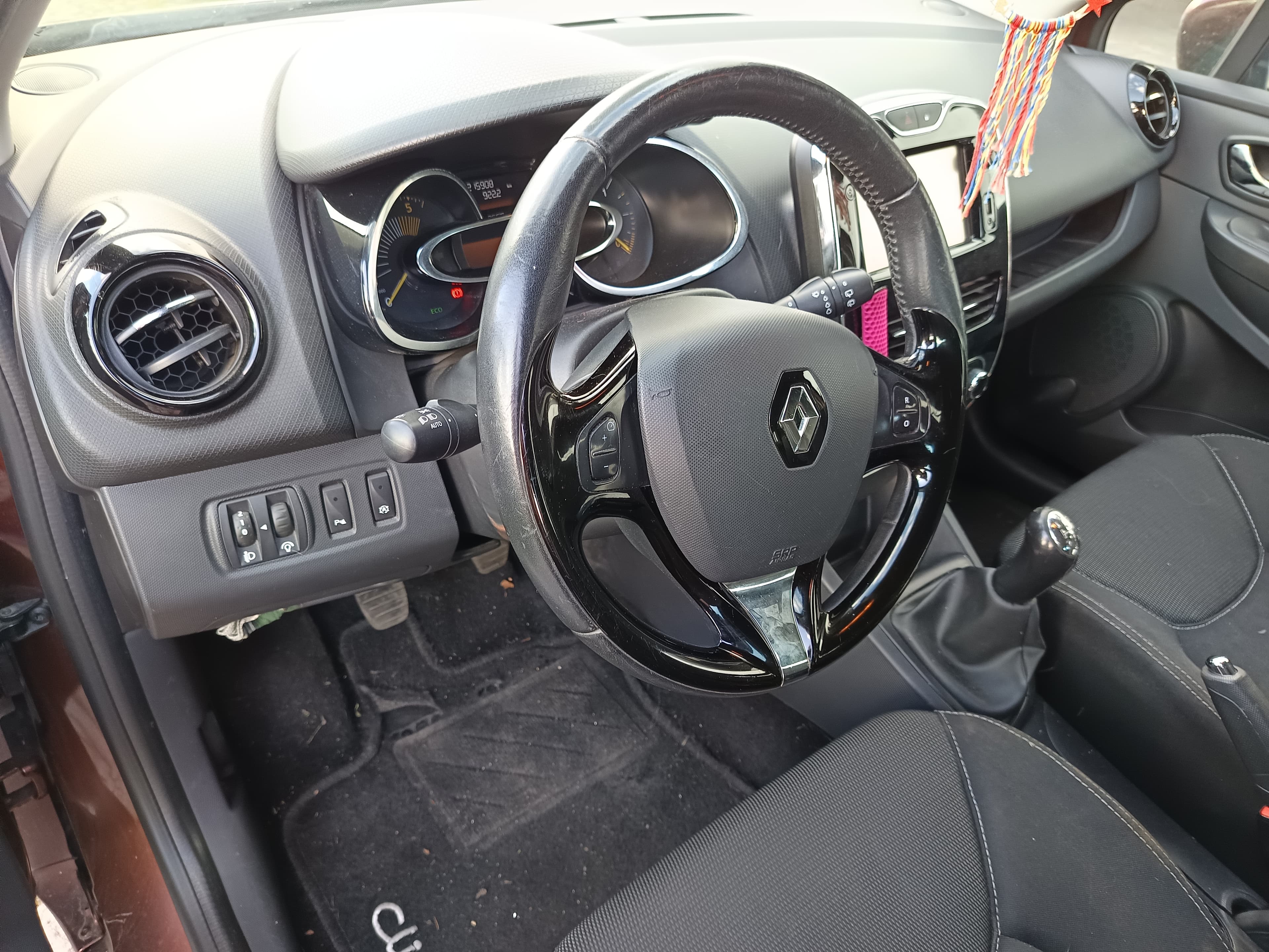 Renault Clio · Année 2014 — image 33
