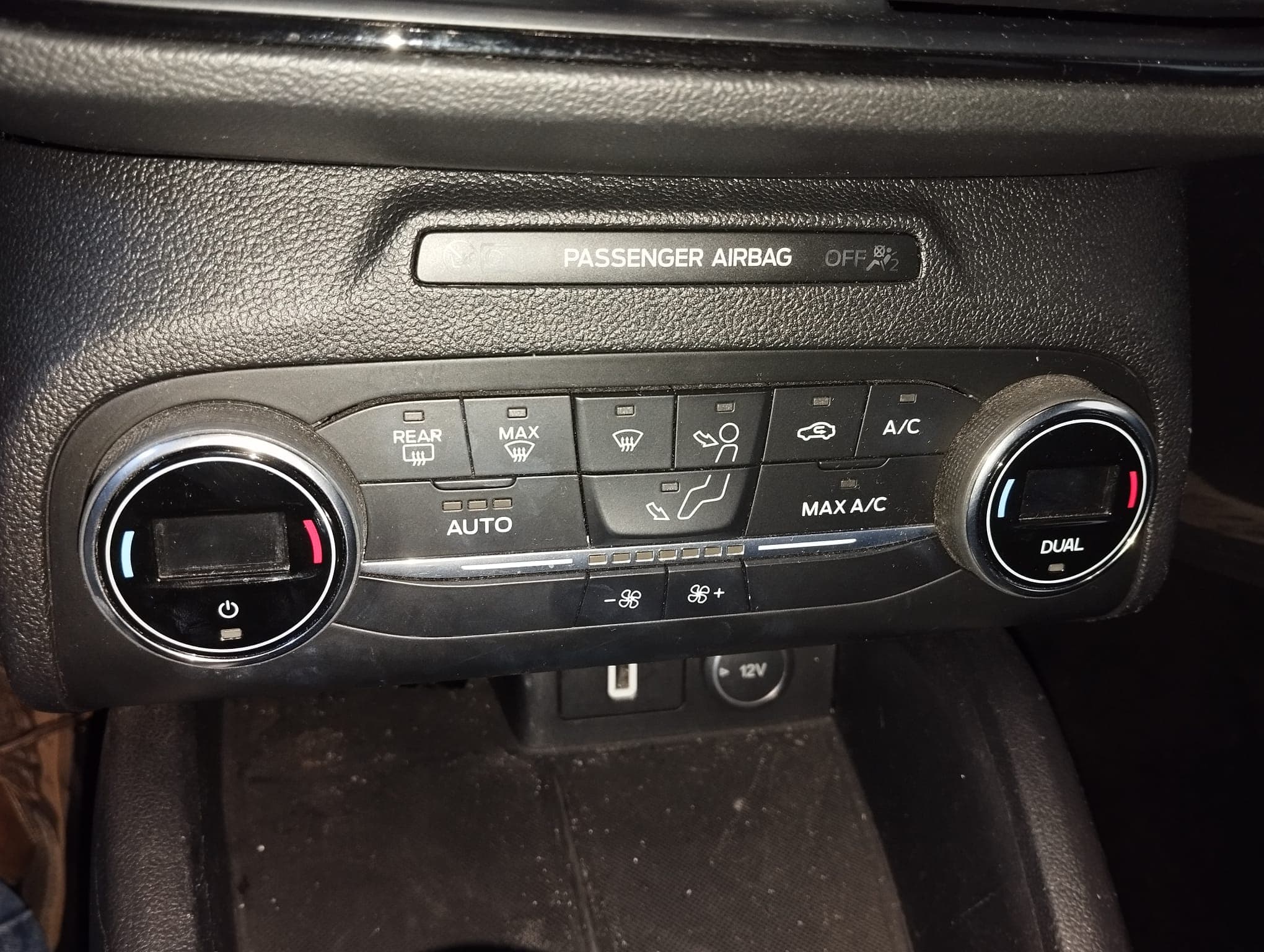 Ford Focus · Ano 2018 — image 15