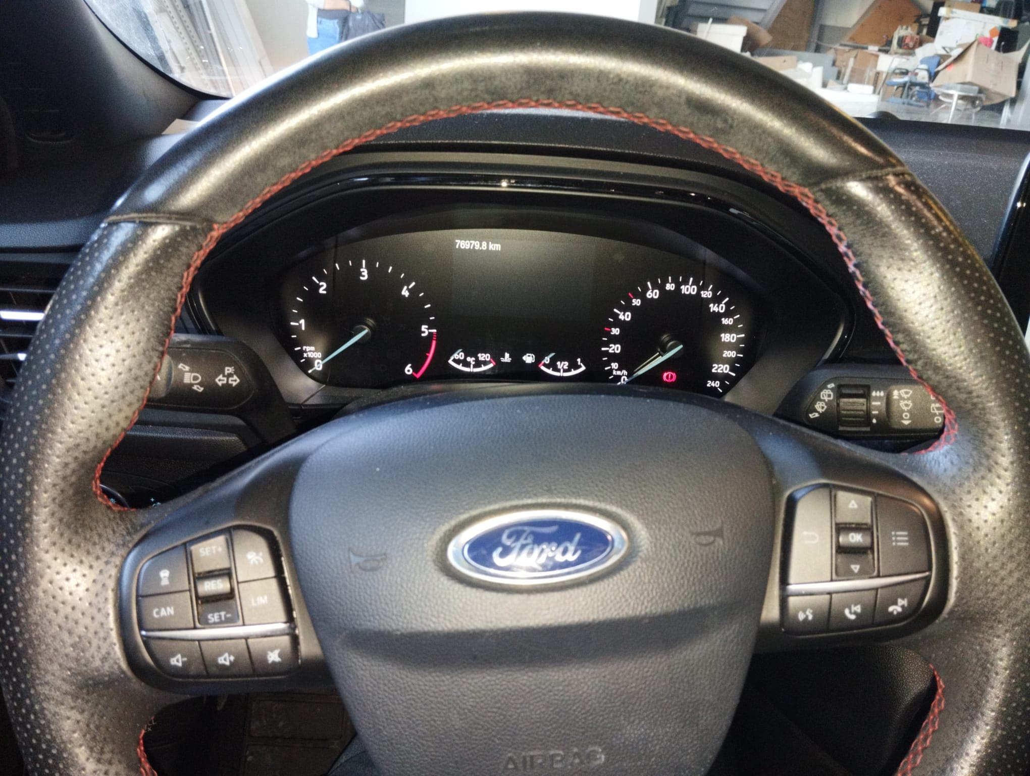 Ford Focus · Ano 2018 — image 23