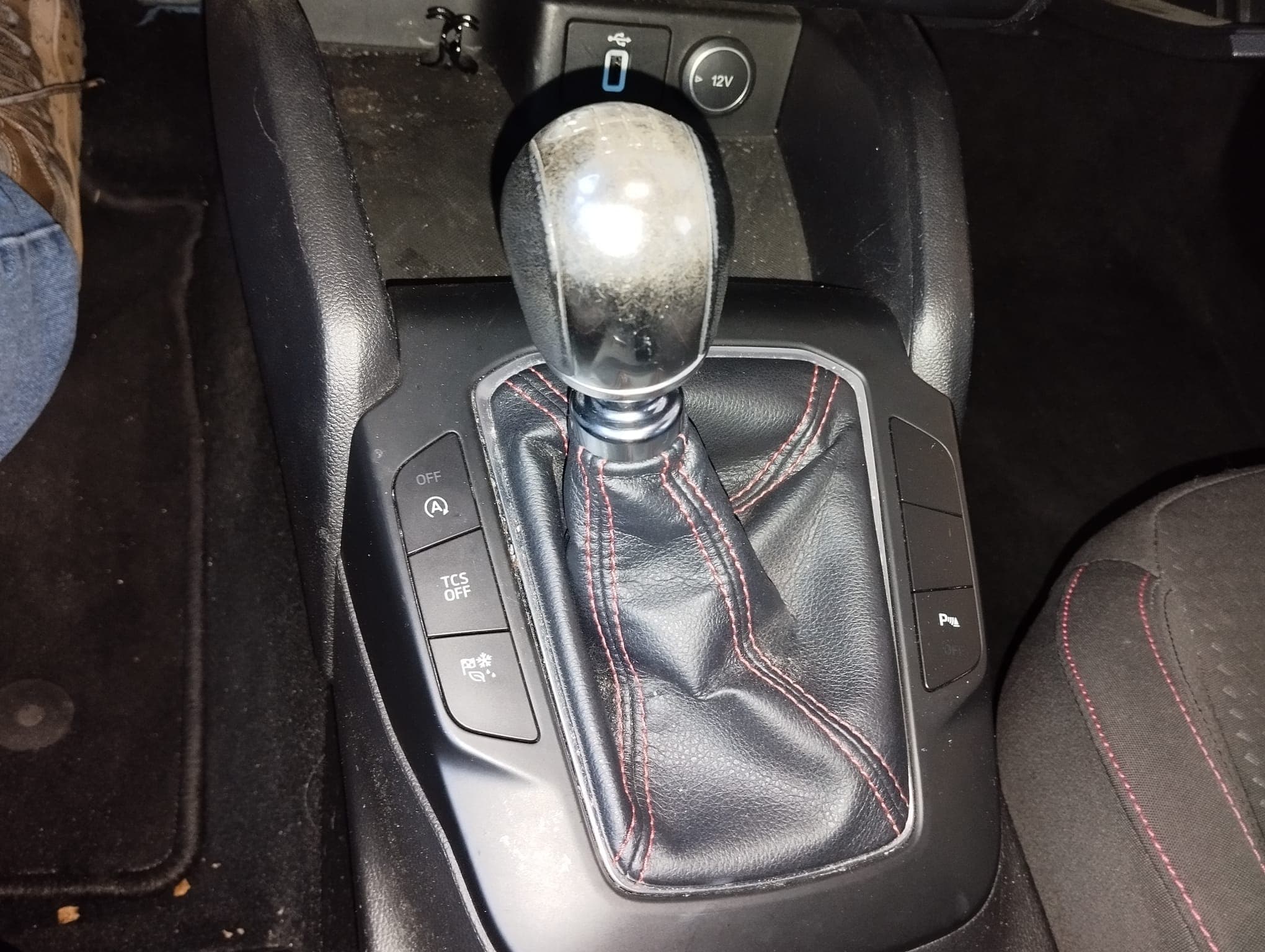 Ford Focus · Ano 2018 — image 17