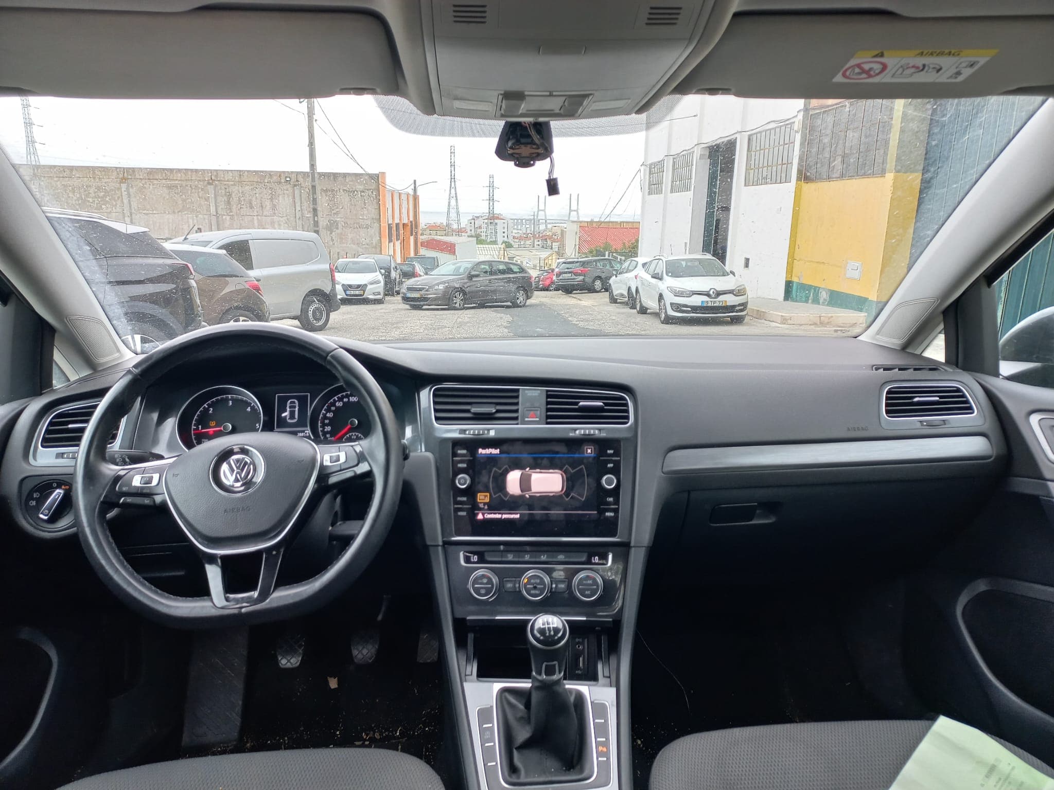 Volkswagen Golf 1.6 TDI · Ano 2017 — imagem 34
