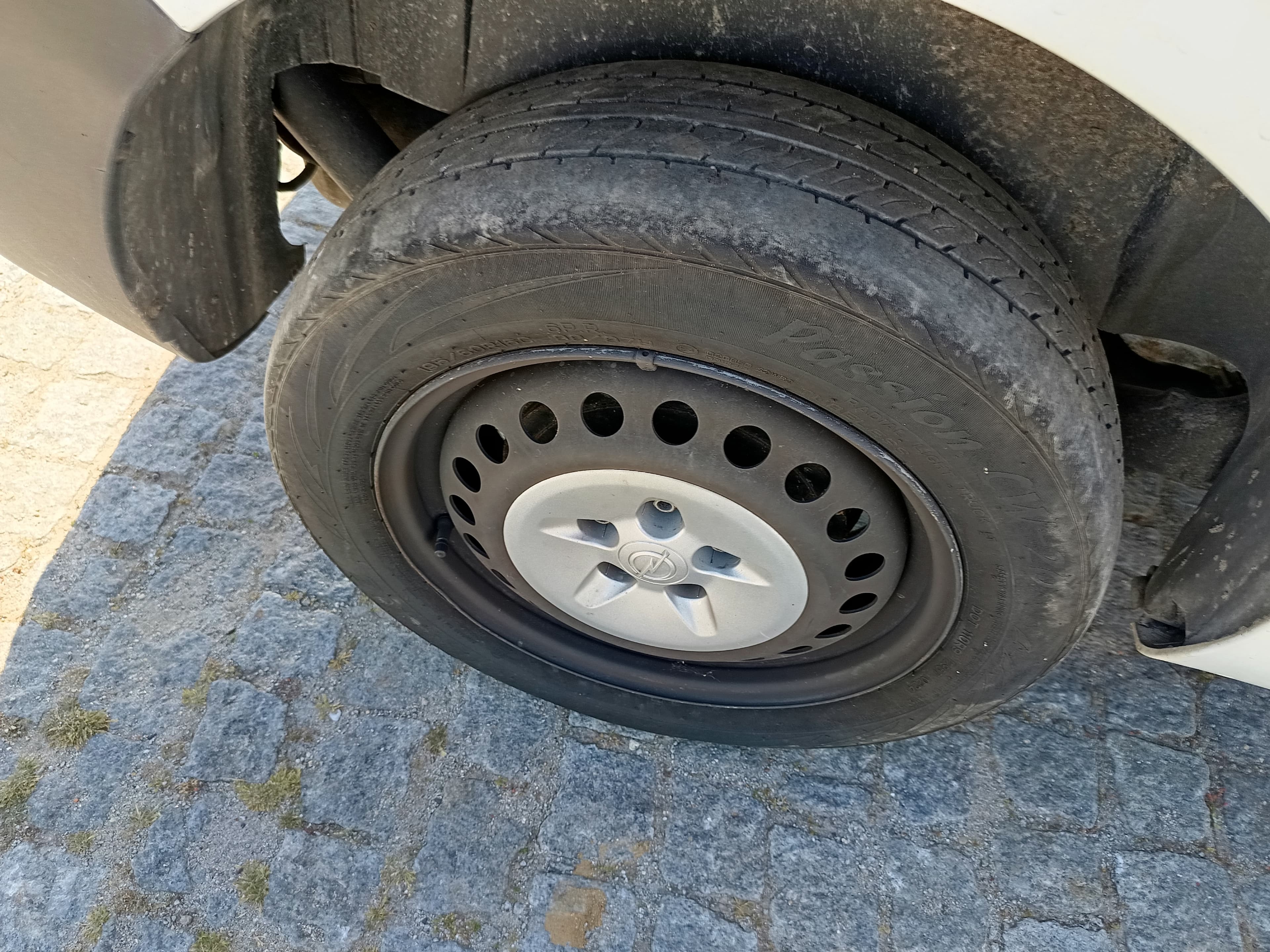 Opel Combo · Ano 2017 — image 12