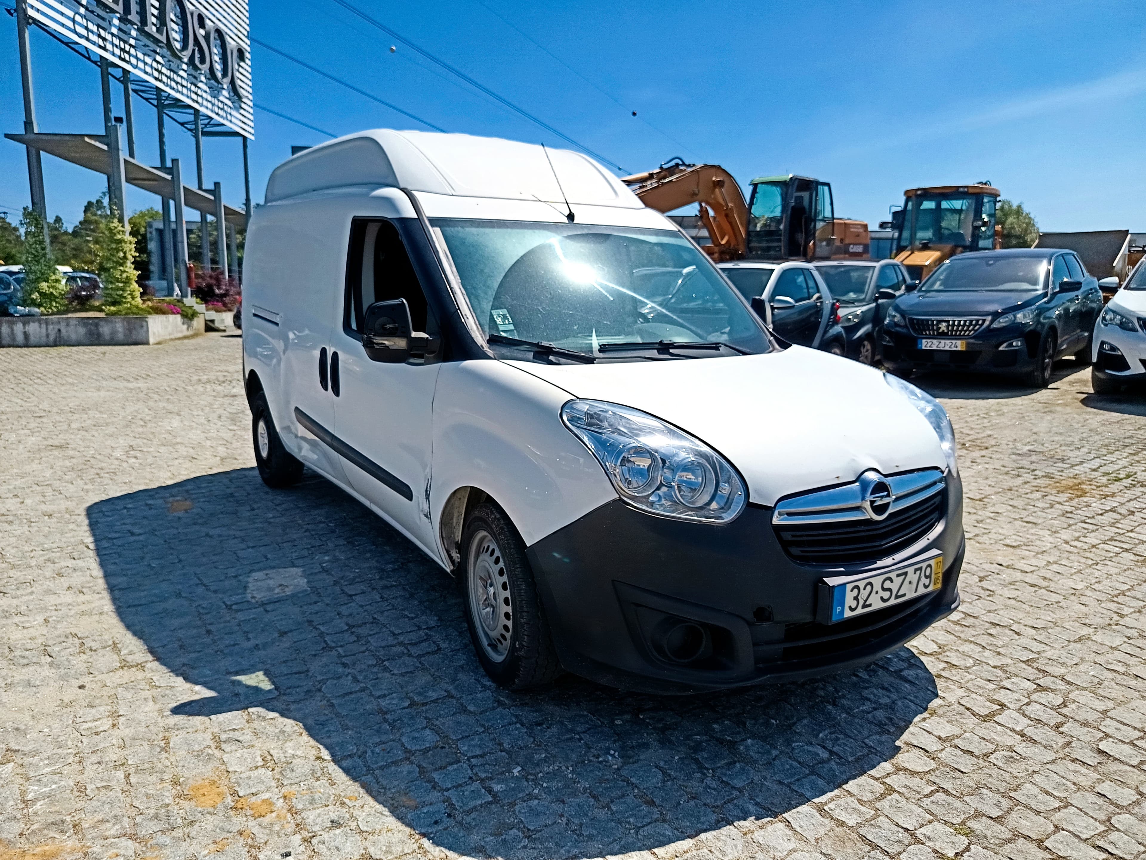Opel Combo · Ano 2017 — image 3