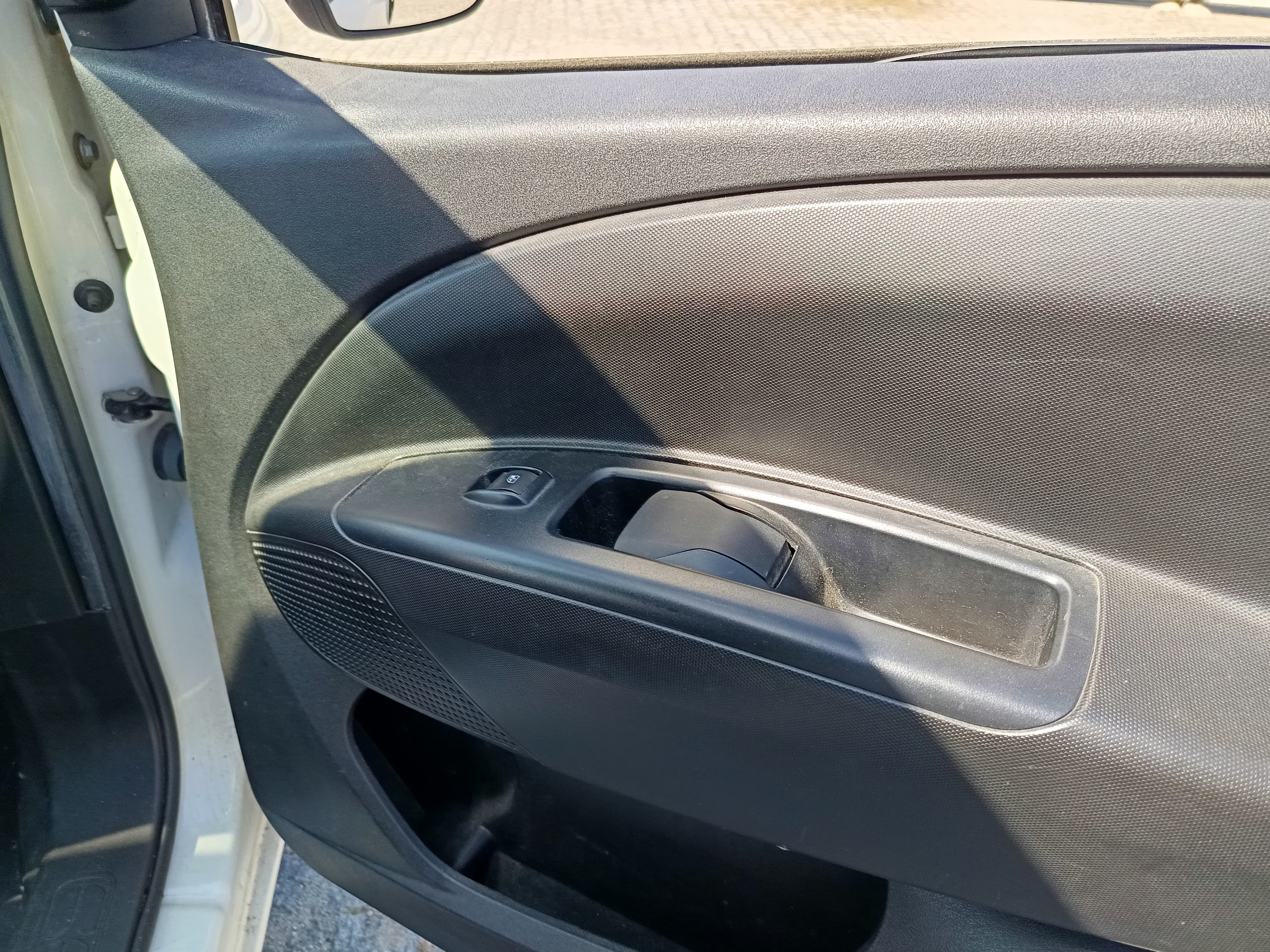 Opel Combo · Ano 2017 — image 25