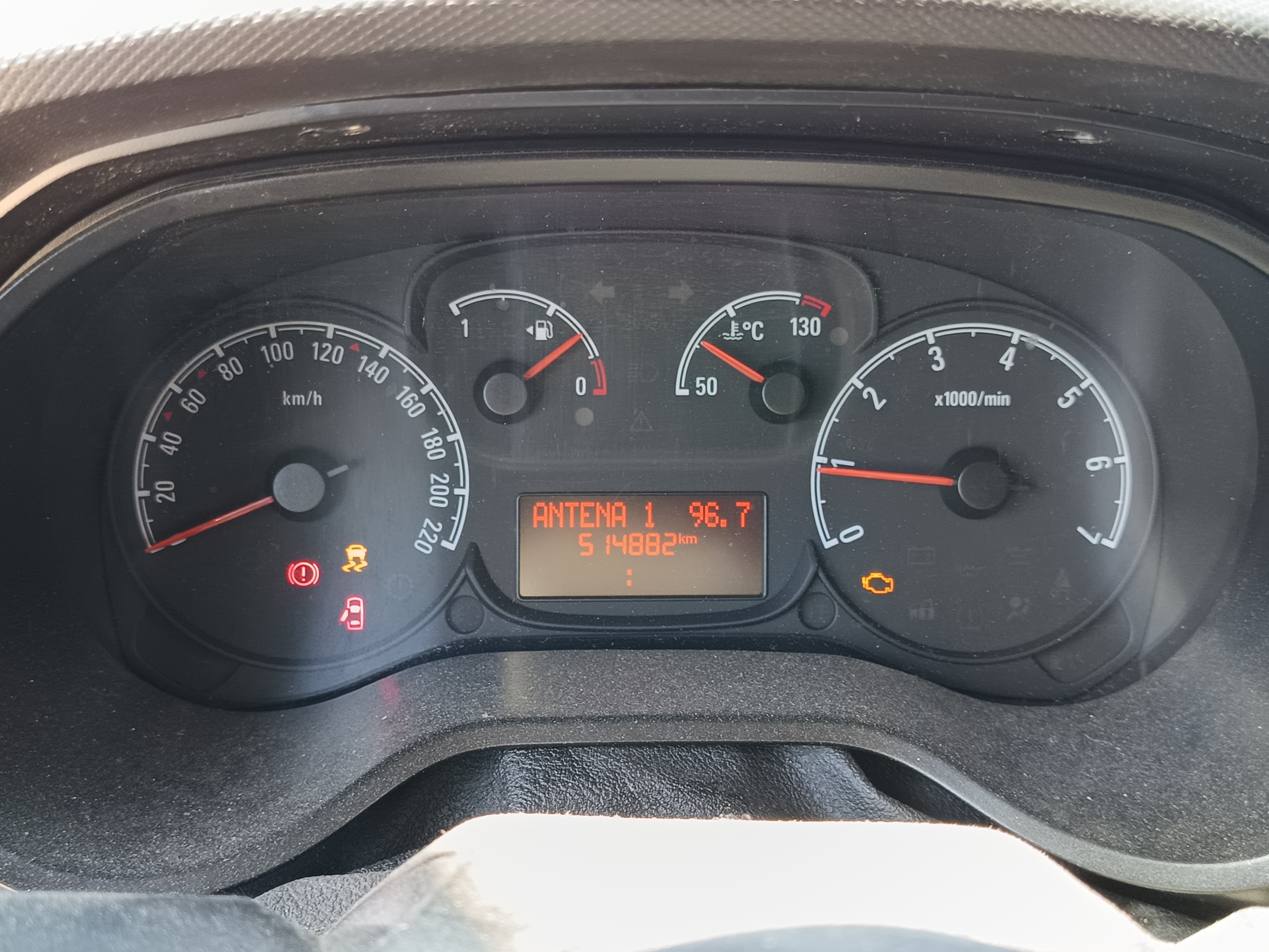 Opel Combo · Ano 2017 — image 35