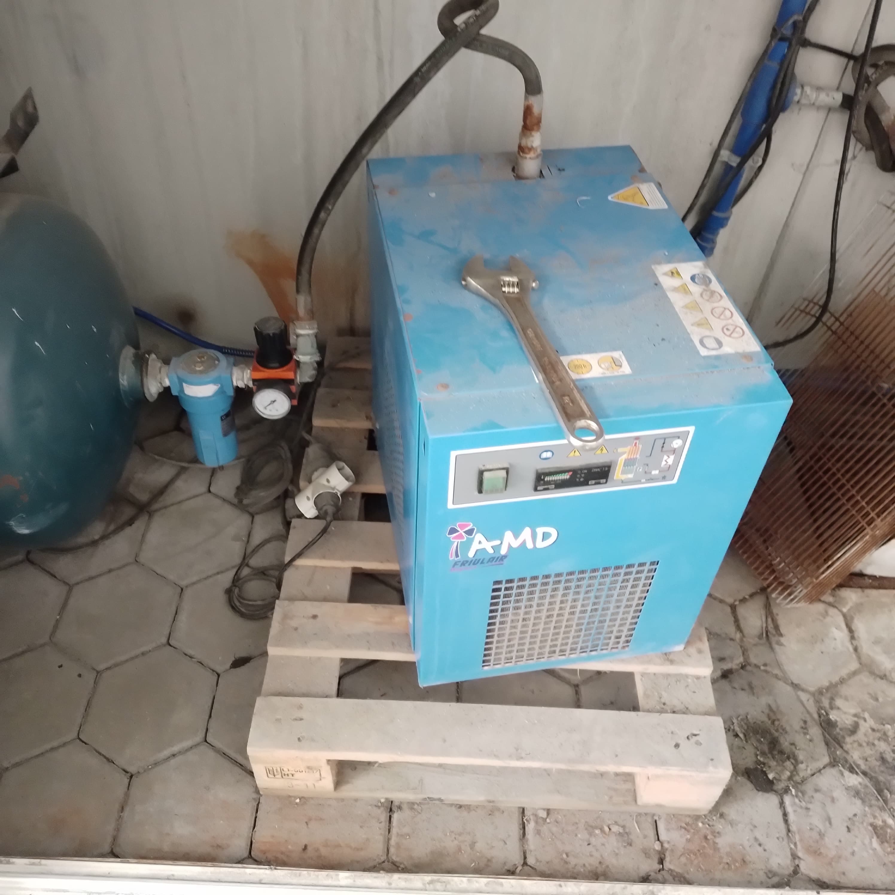 Equipamentos Industriais e de Escritório — imagem 51