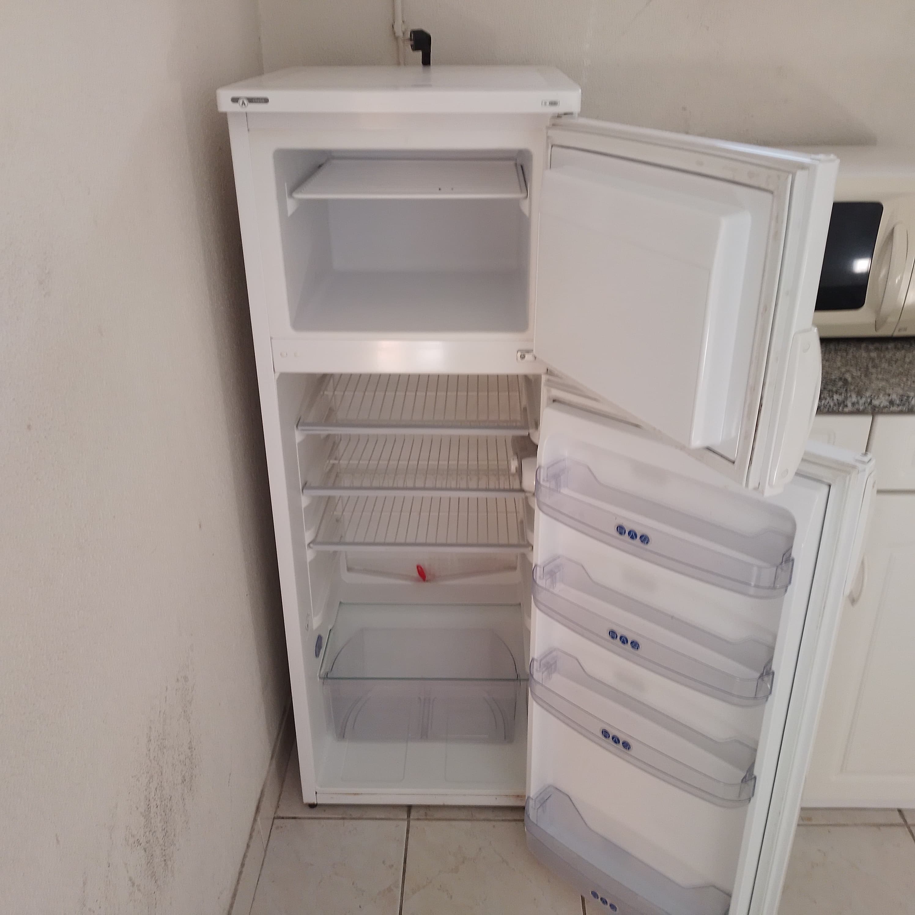 Equipamentos Industriais e de Escritório — imagem 27