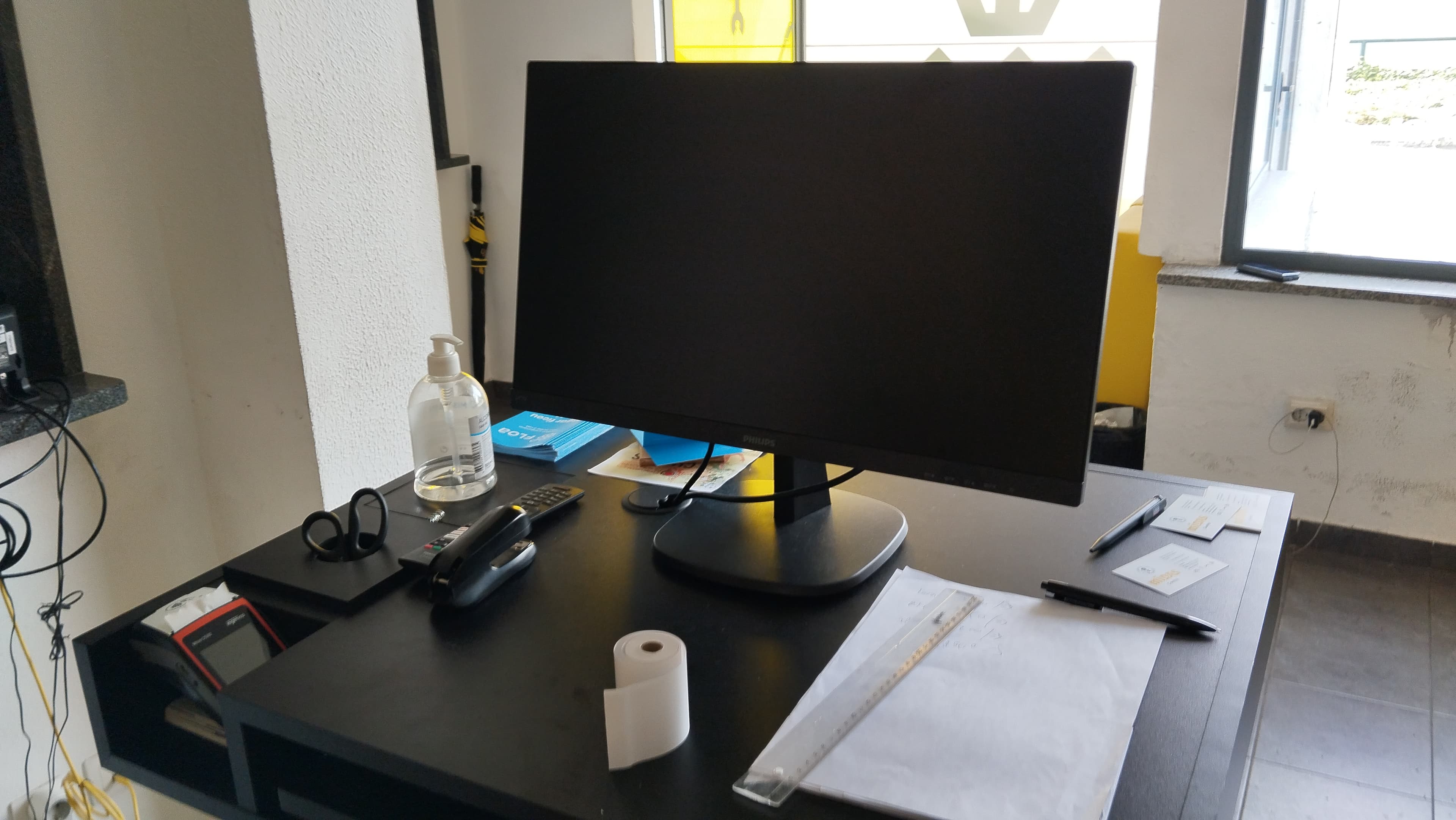 Mobiliário e Equipamentos de Receção — image 5