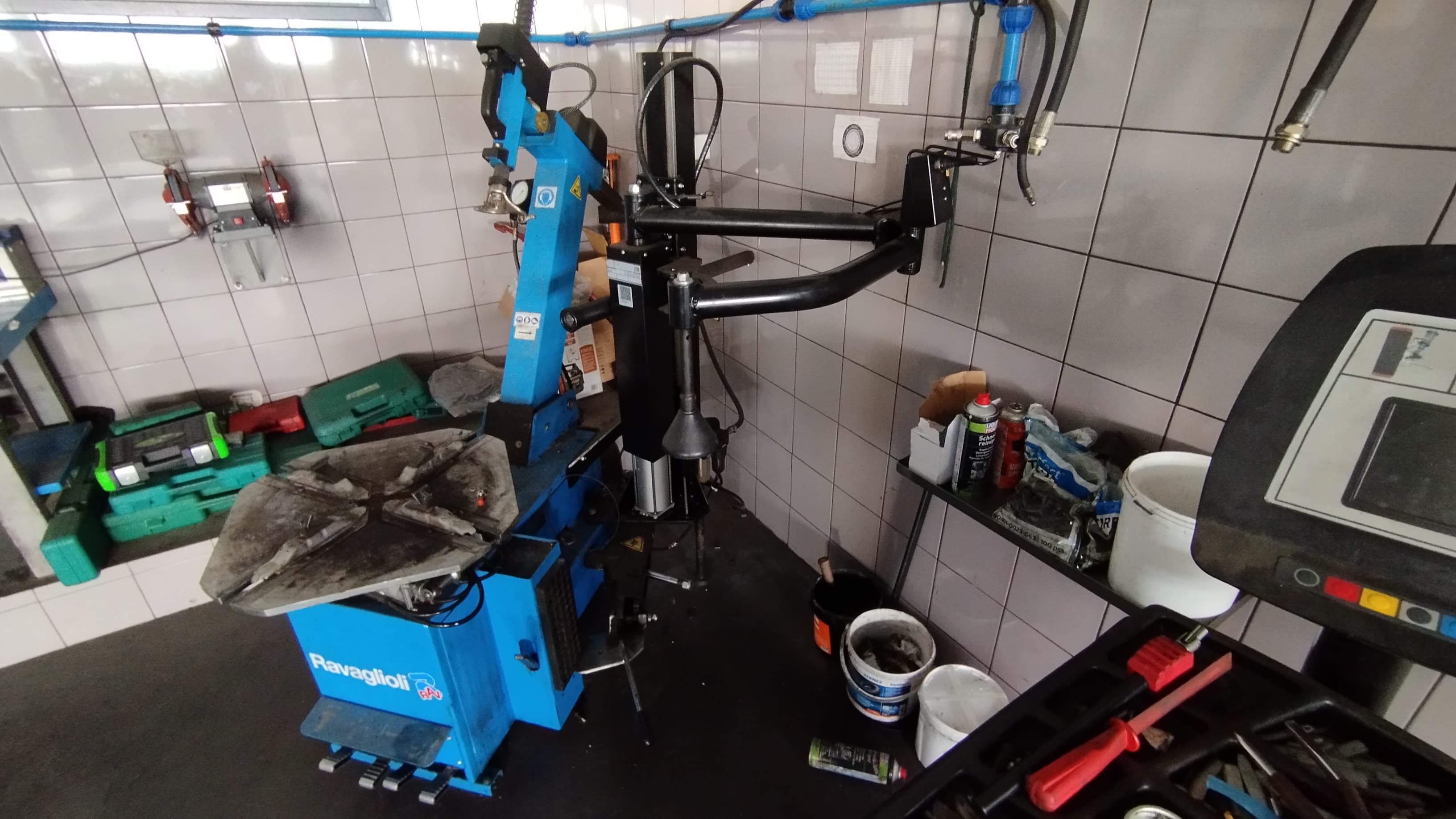 Máquina de Desmontar Pneus — image 2