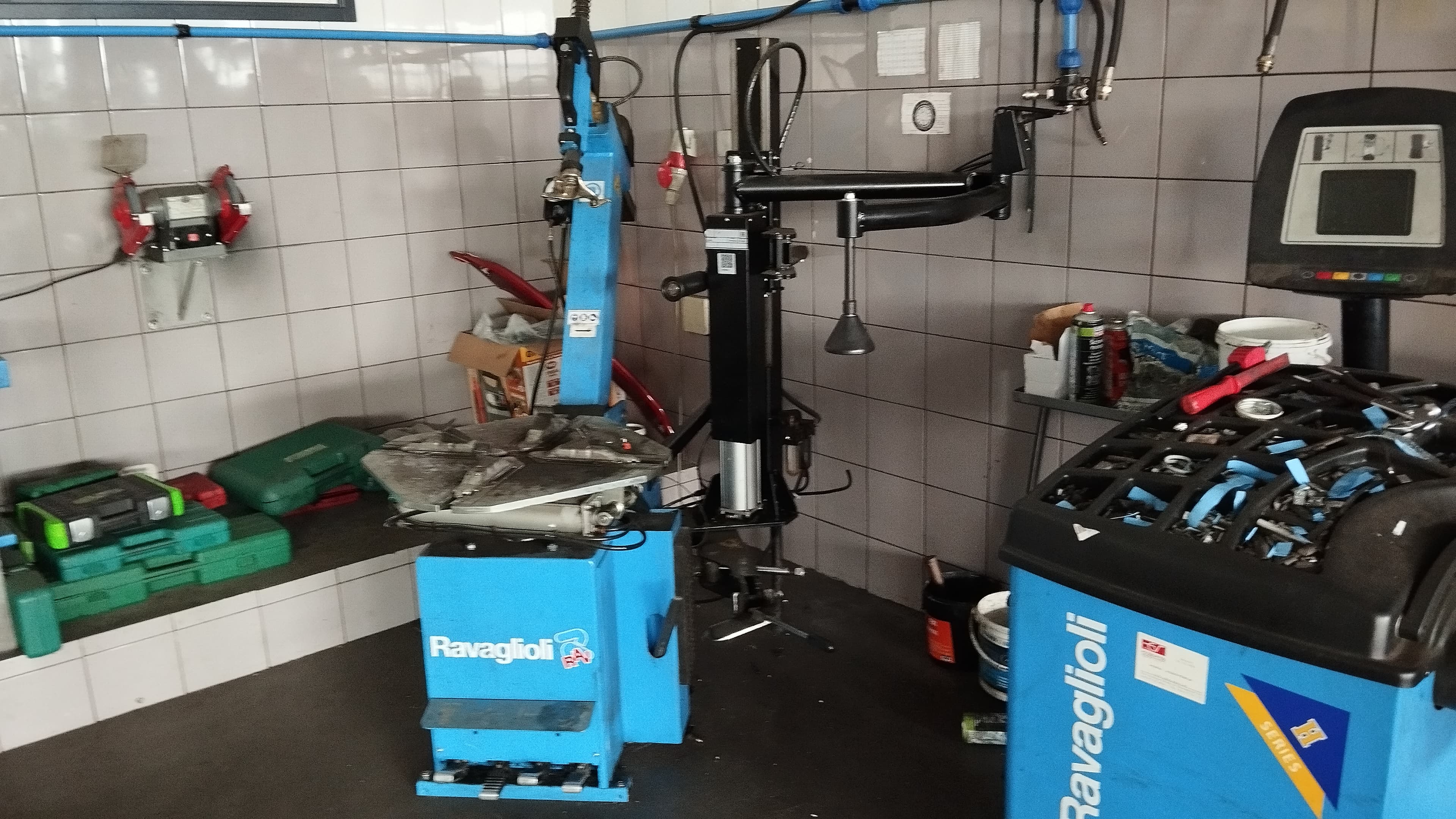 Máquina de Desmontar Pneus — image 5