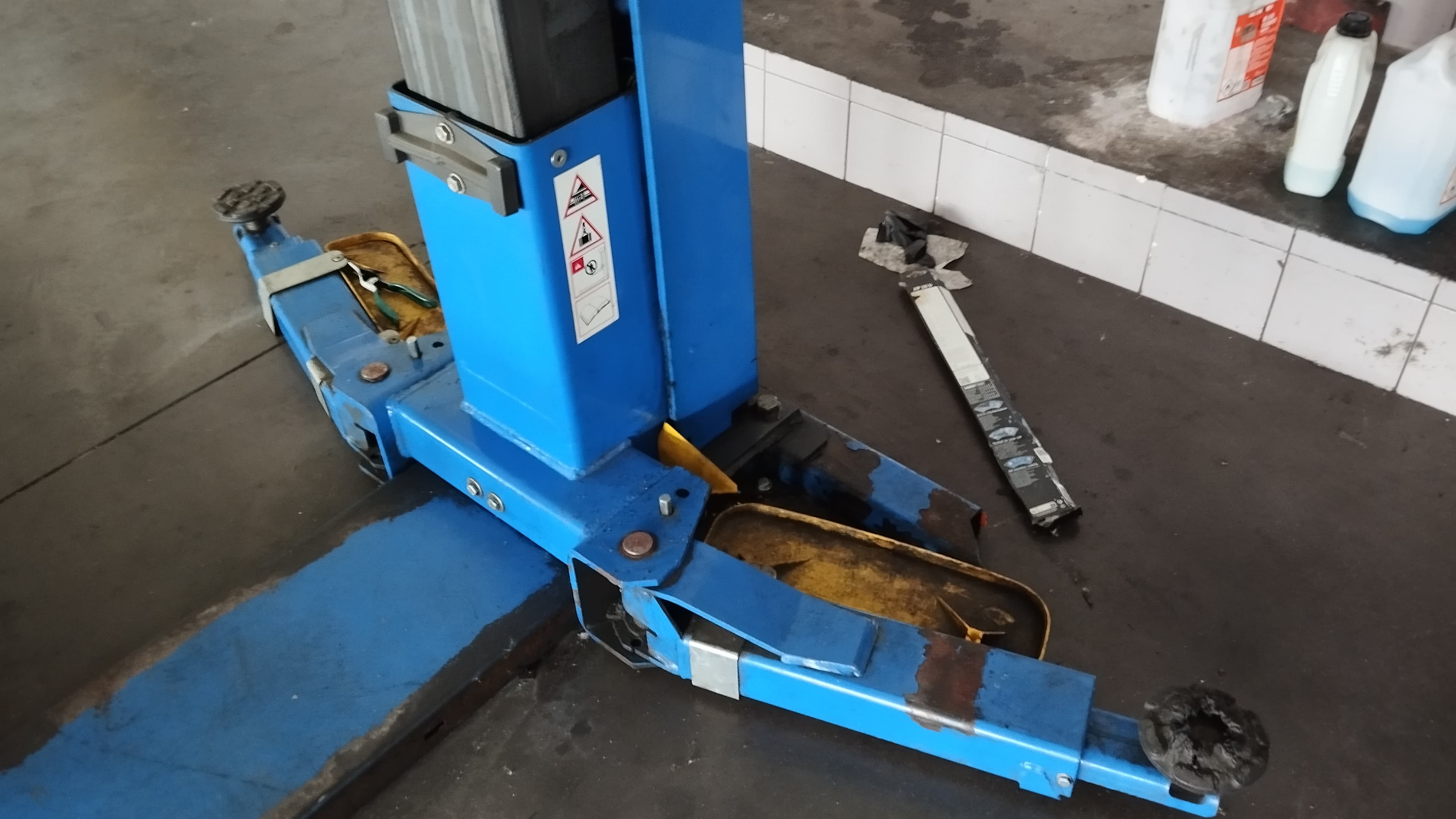 Elevador de 2 Colunas — imagem 3