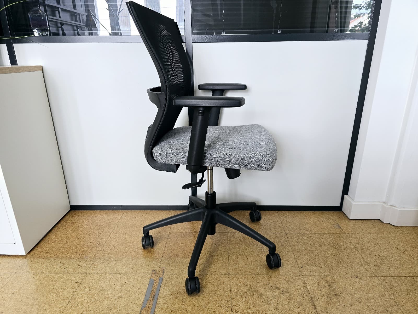 Silla de oficina — imagen 6