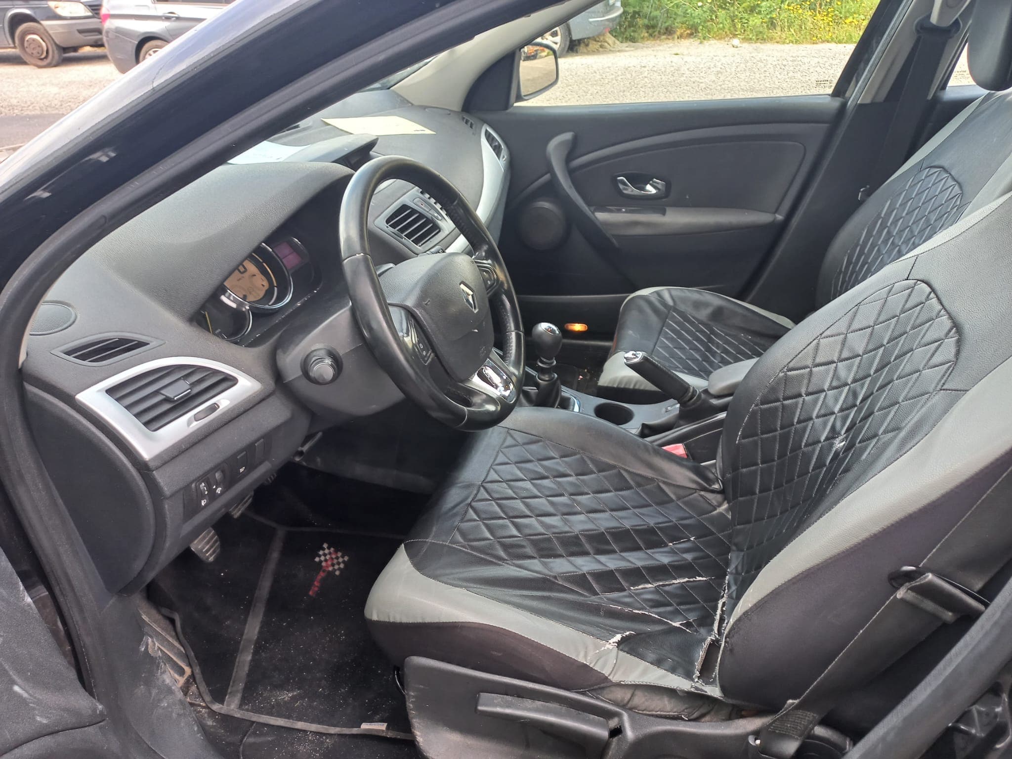 Renault Mégane · Ano 2014 — imagen 24