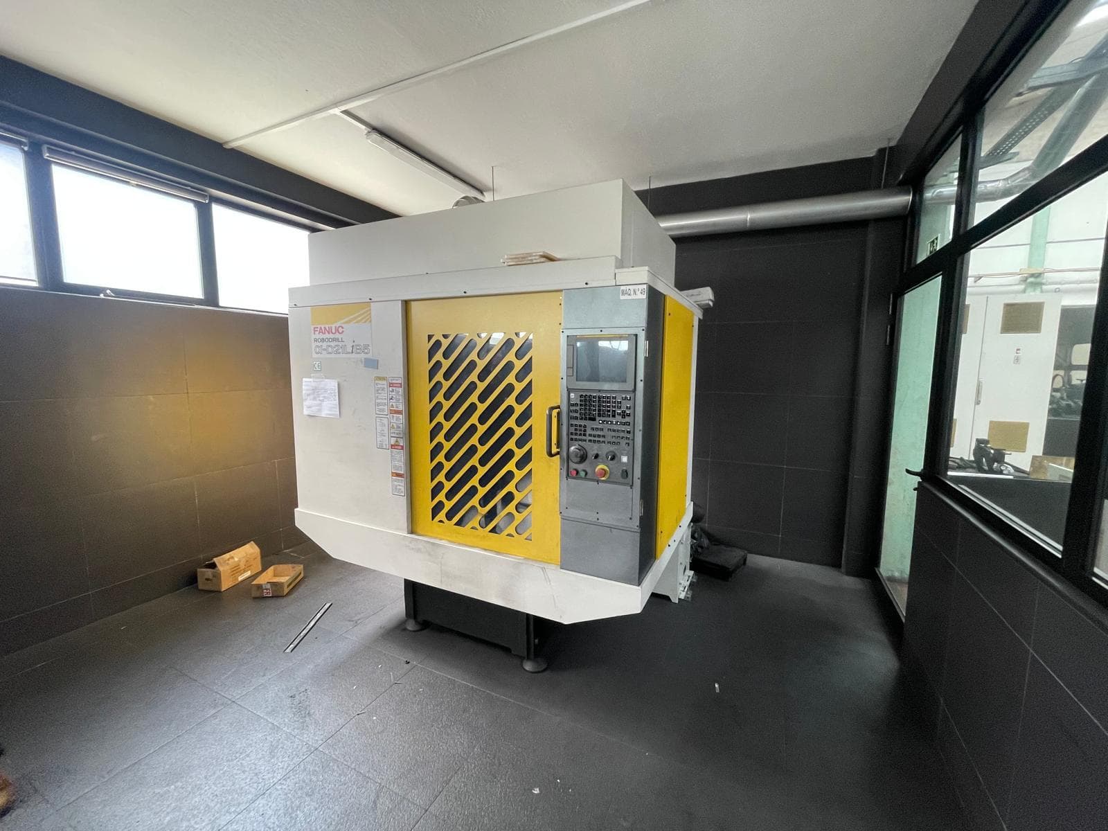 Máquina de CNC Fanuc — image 1