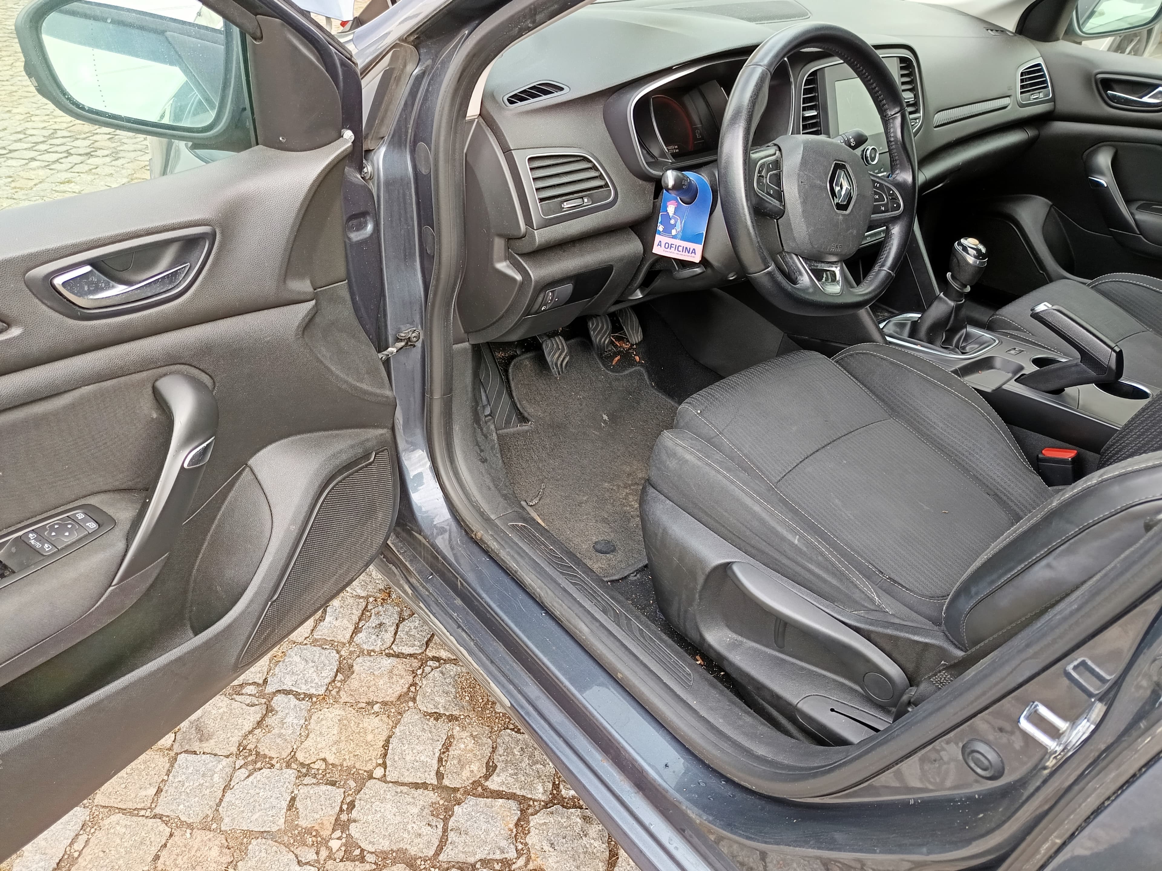Renault Mégane · Año 2017 — imagen 30