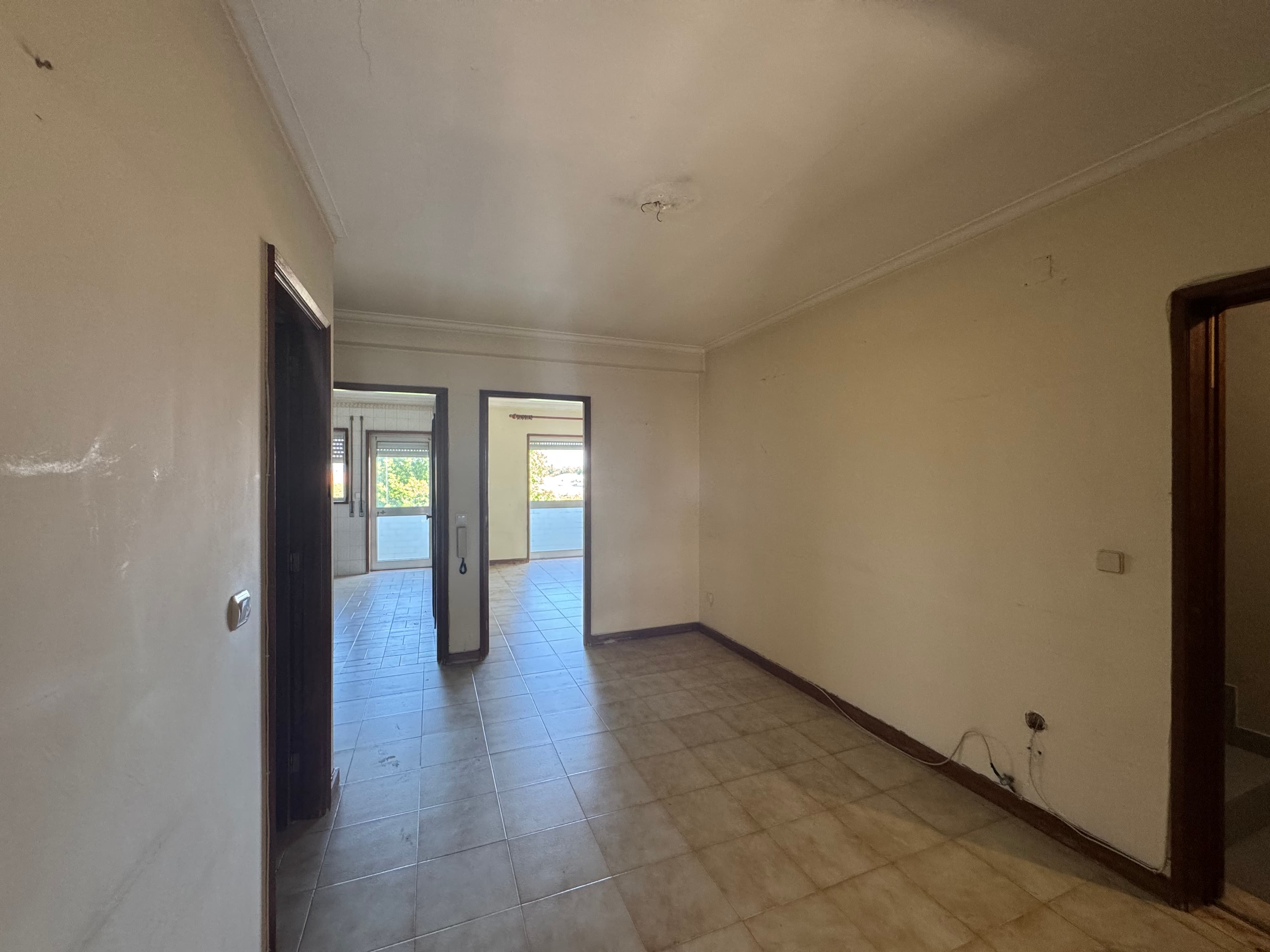 Apartamento T2 + Garagem · Maia — imagen 5