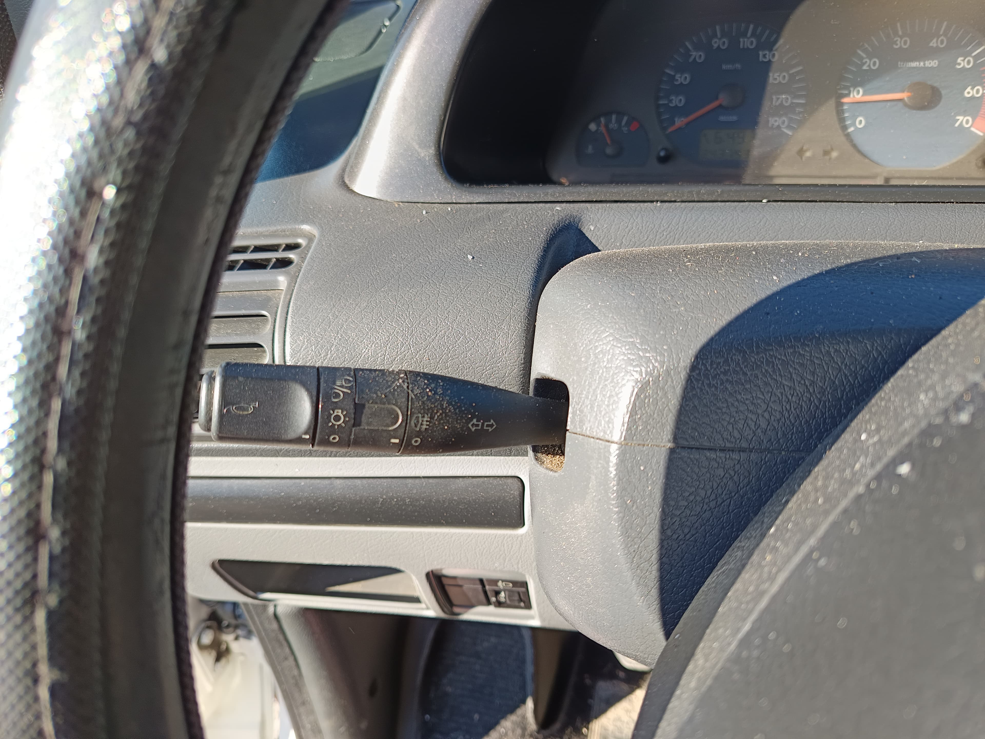 Peugeot Expert · Ano 2004 — image 29