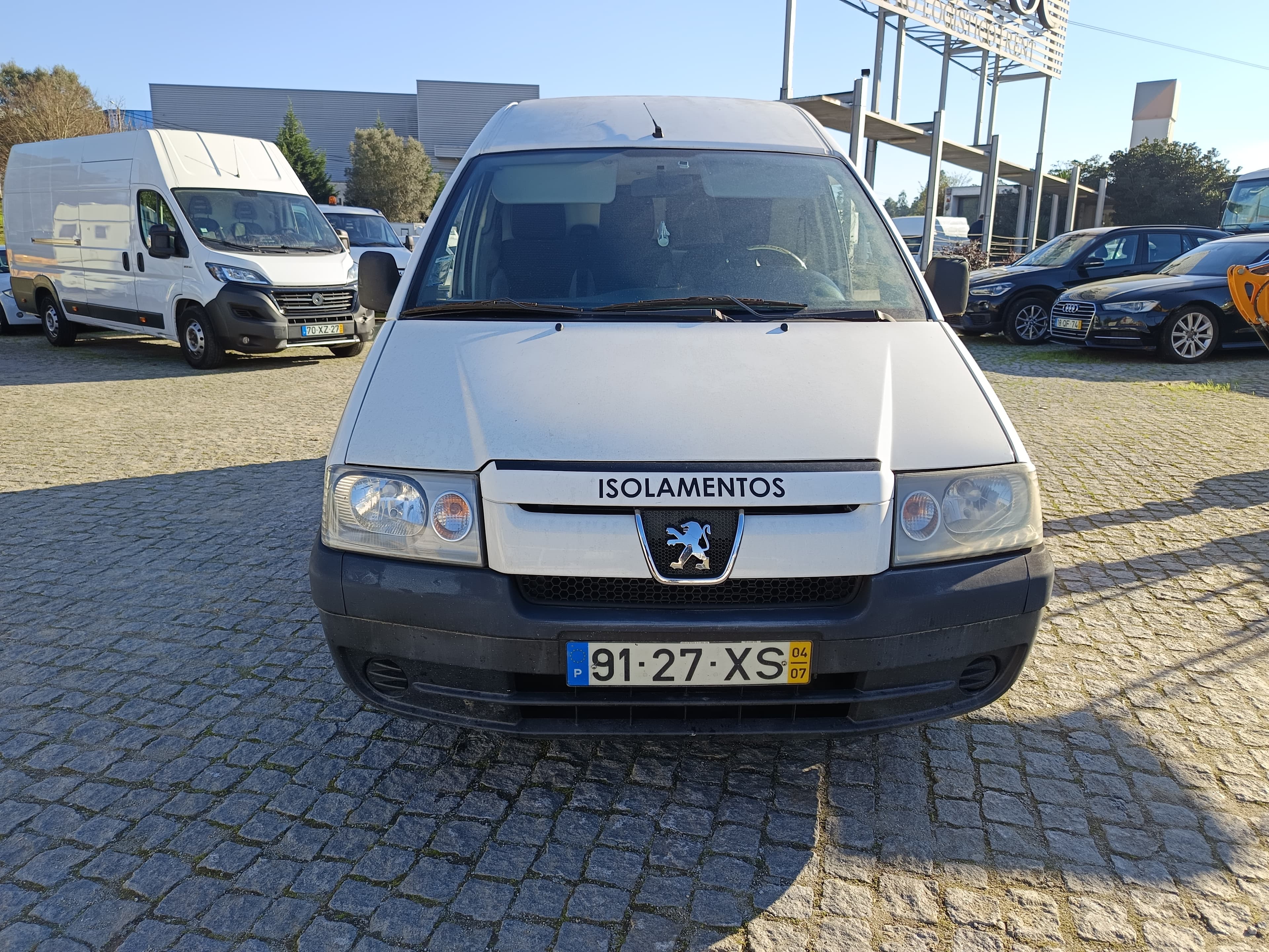 Peugeot Expert · Ano 2004 — image 2