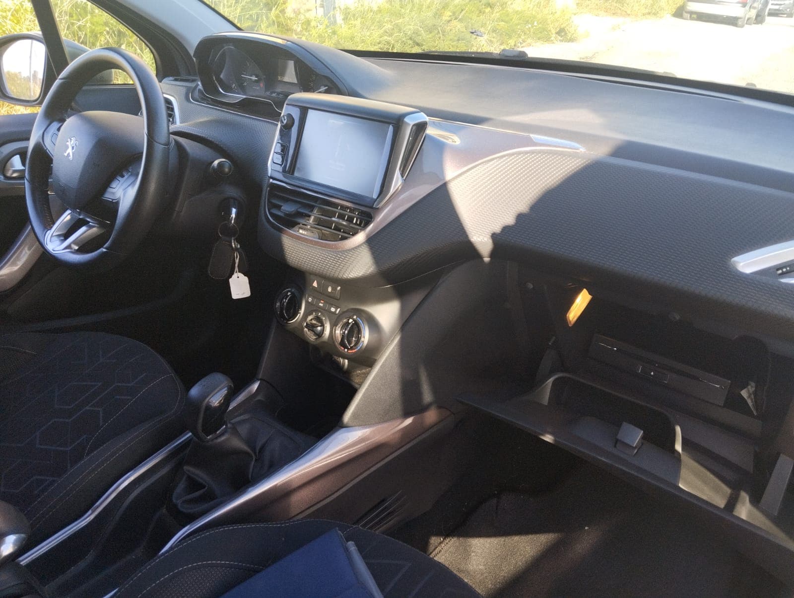 Peugeot 2008 · Ano 2014 — imagem 25