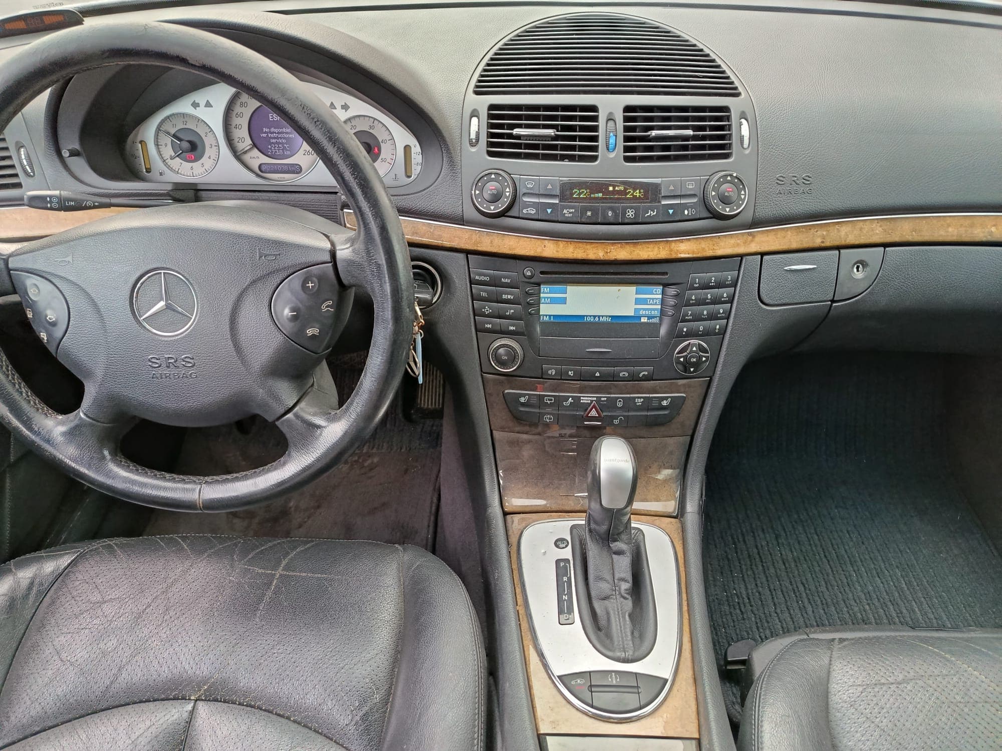 Mercedes-Benz E 320 CDi · Ano 2003 — imagen 12