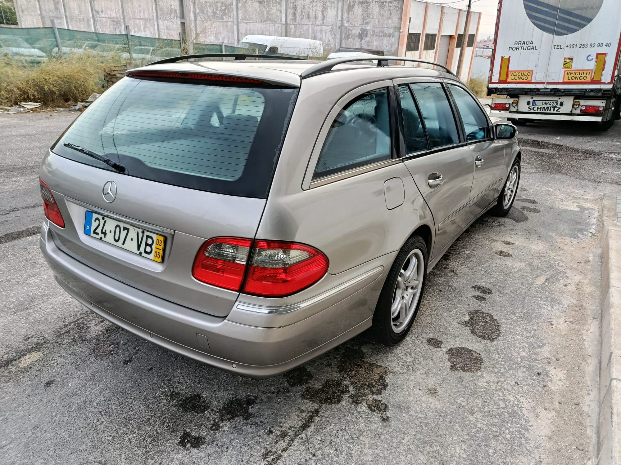 Mercedes-Benz E 320 CDi · Ano 2003 — imagen 4