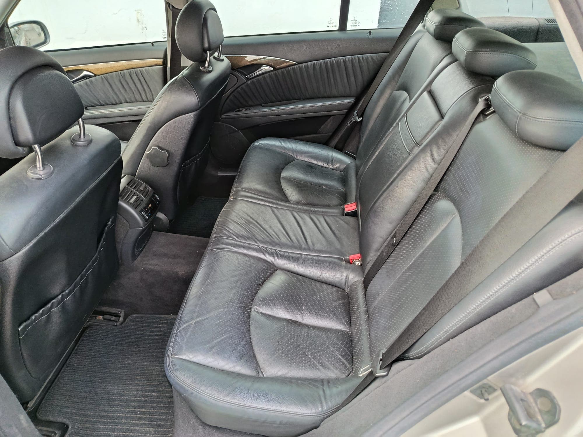 Mercedes-Benz E 320 CDi · Ano 2003 — imagen 18