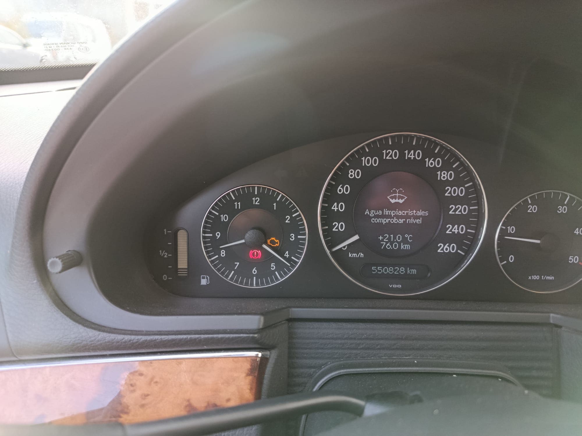 Mercedes-Benz E 220 CDi · Ano 2003 — imagen 14