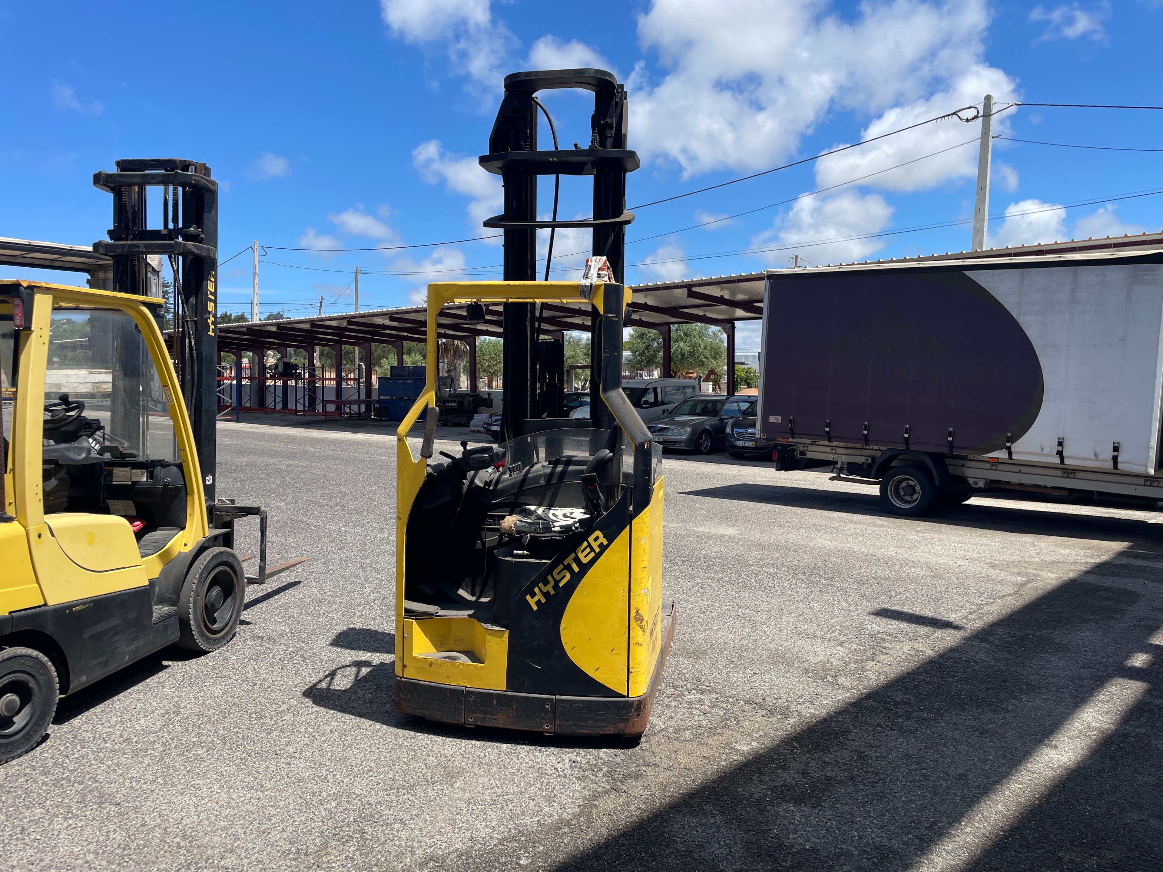 Stacker Hyster — imagem 6