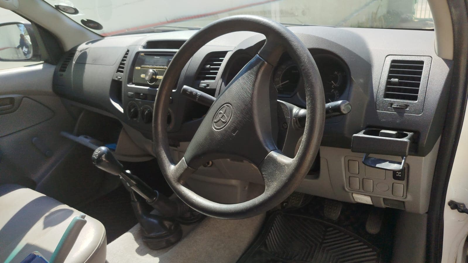 Toyota/Hilux 4D4 2010 — imagem 11