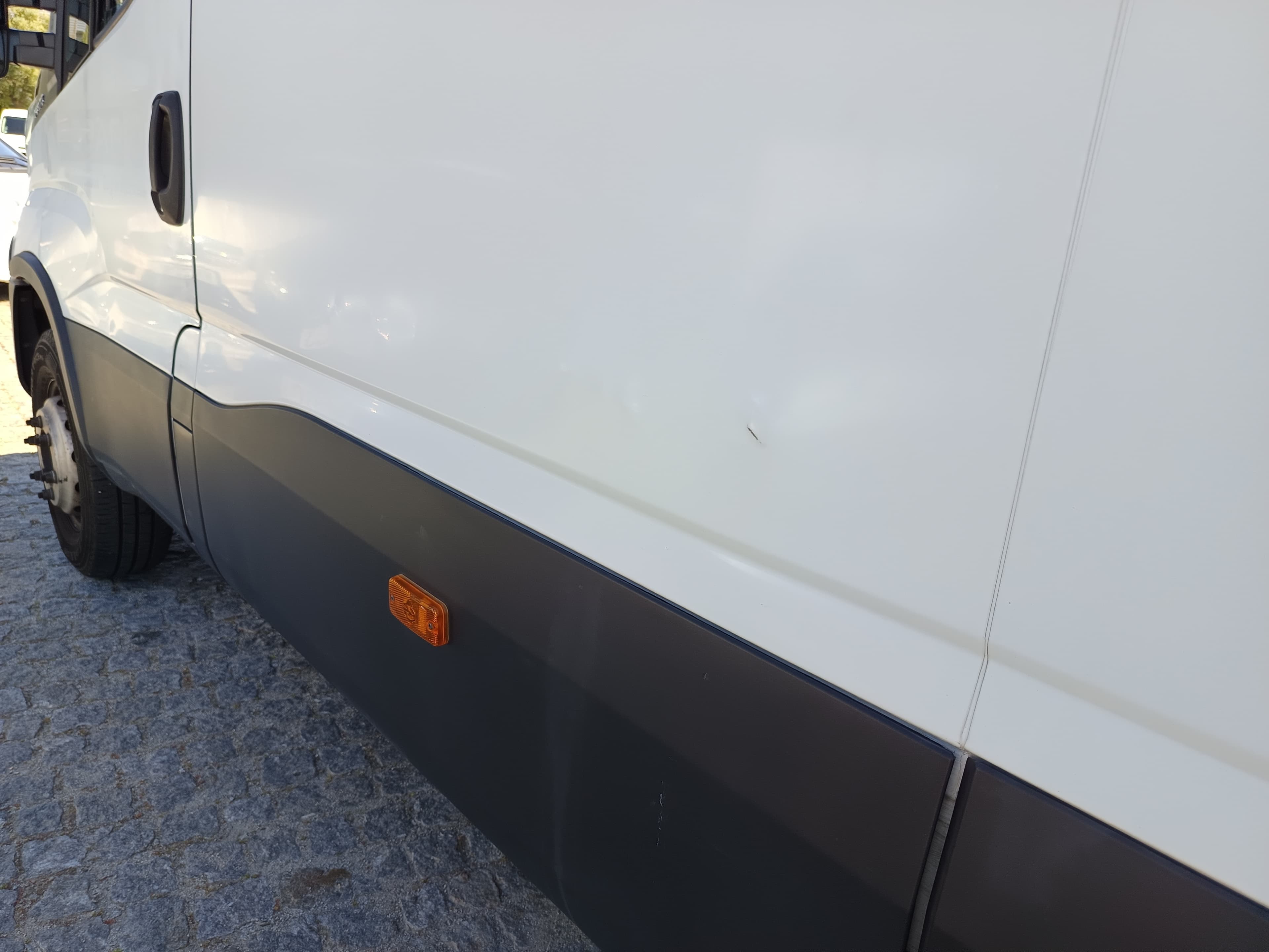 Iveco Daily 70C17 · Ano 2016 — imagen 12