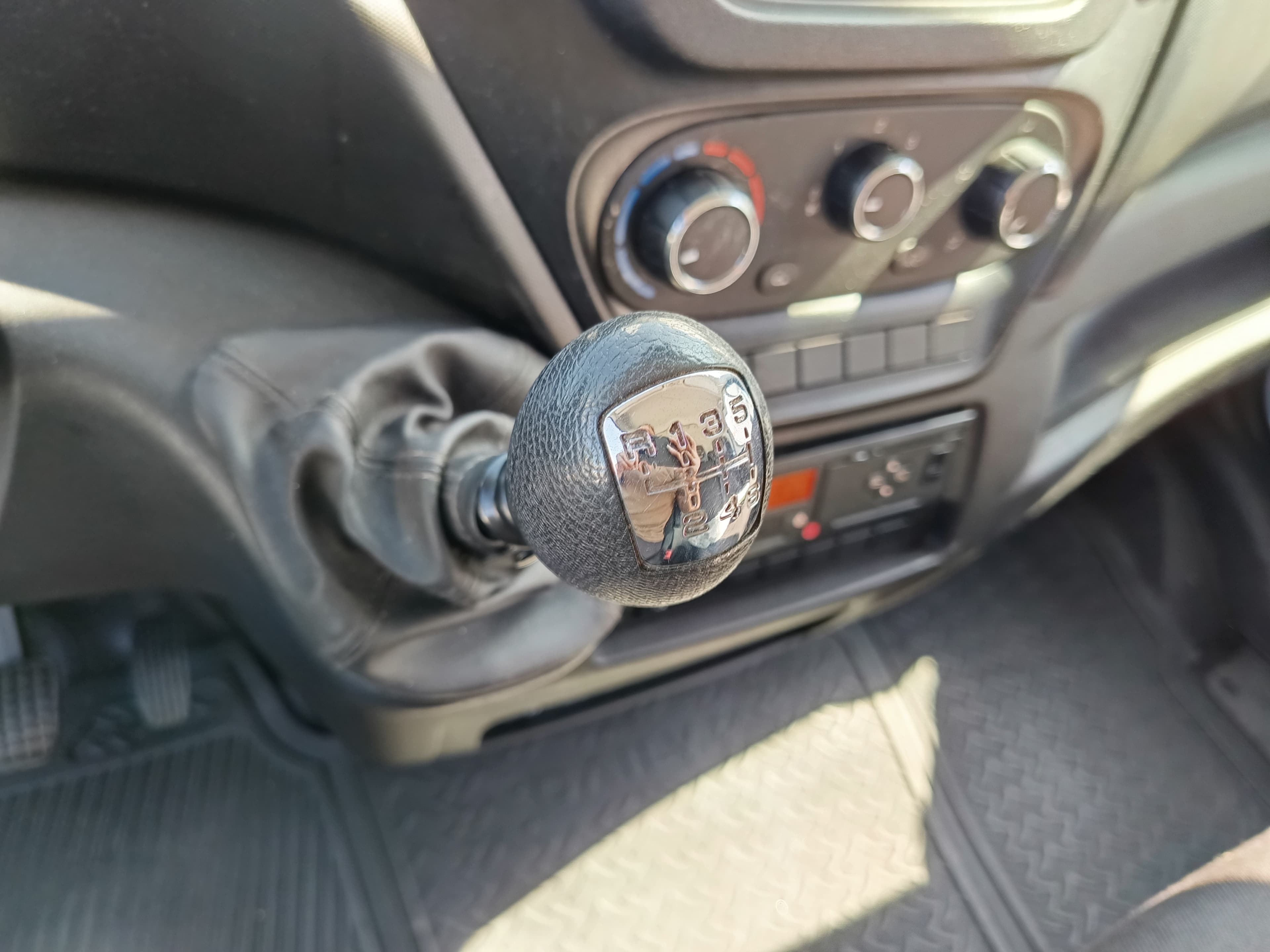 Iveco Daily 70C17 · Ano 2016 — imagen 34