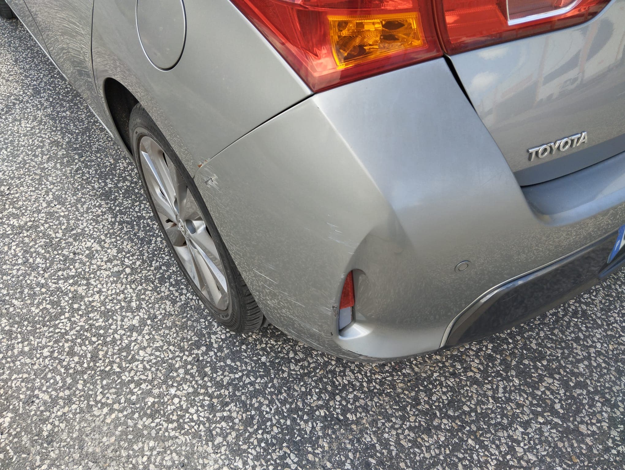 Toyota Auris · Ano 2013 — imagem 30