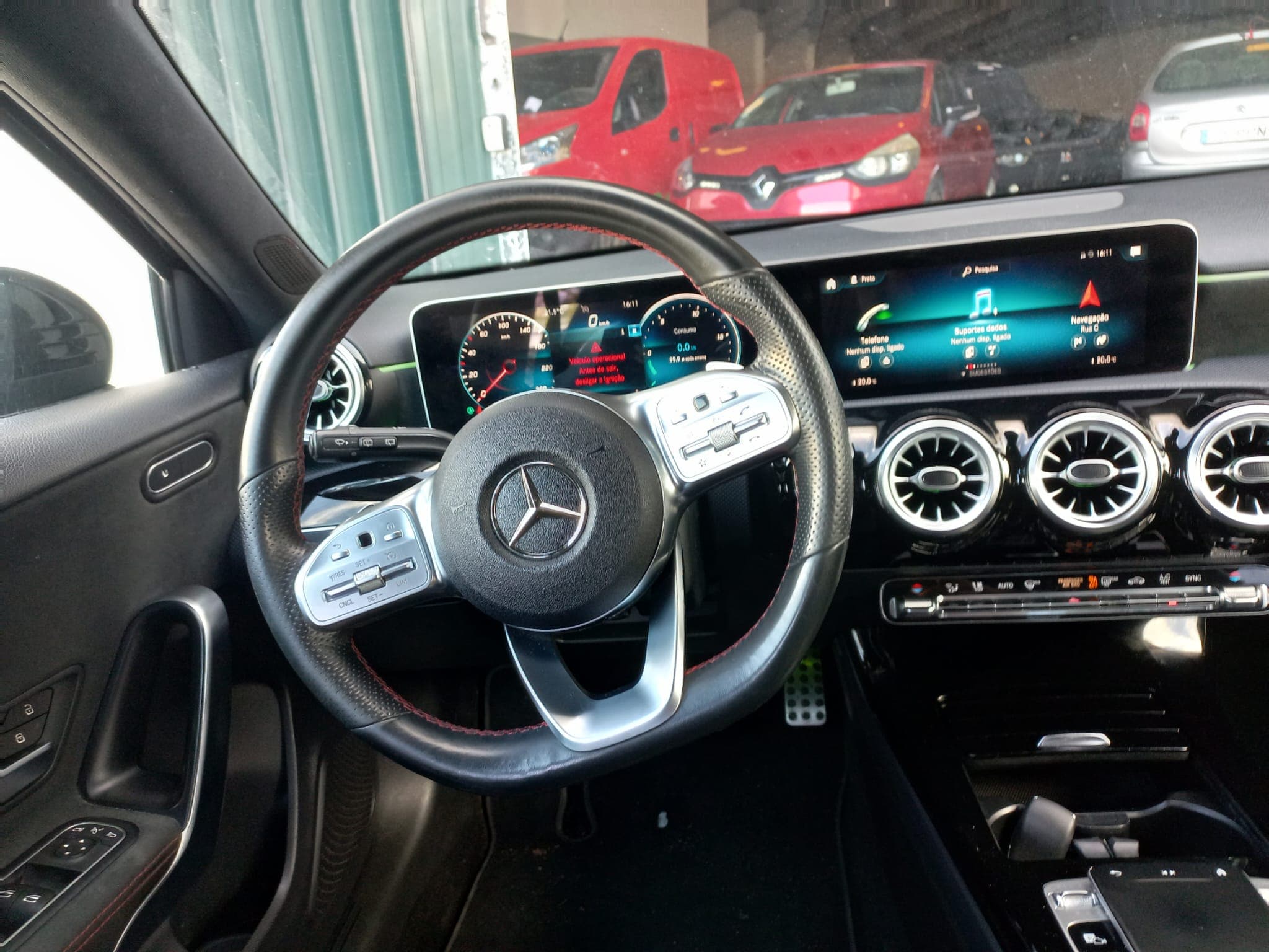 Mercedes-Benz A 180 · Ano 2019 — imagem 23