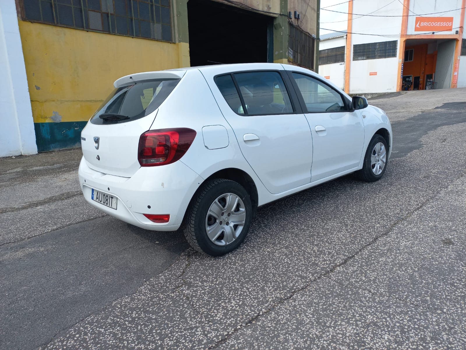 Dacia Sandero · Ano 2018 — imagen 4