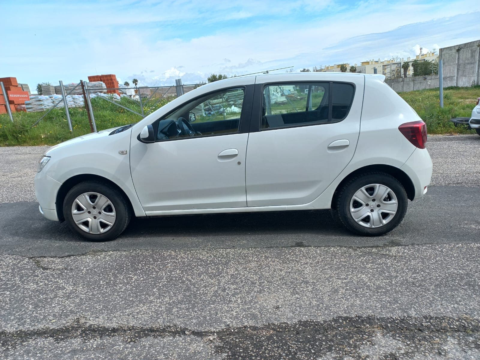 Dacia Sandero · Ano 2018 — imagen 8