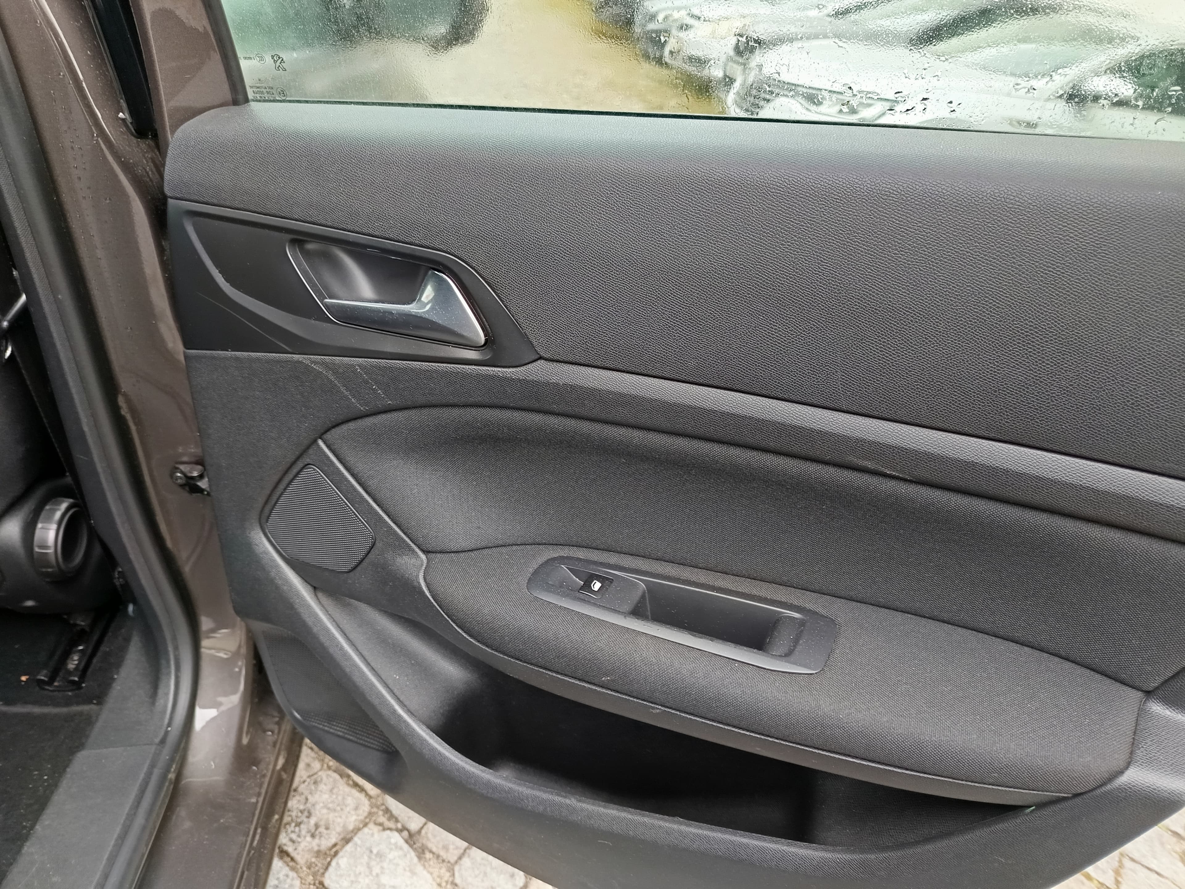 Peugeot 308 · Ano 2015 — imagem 27