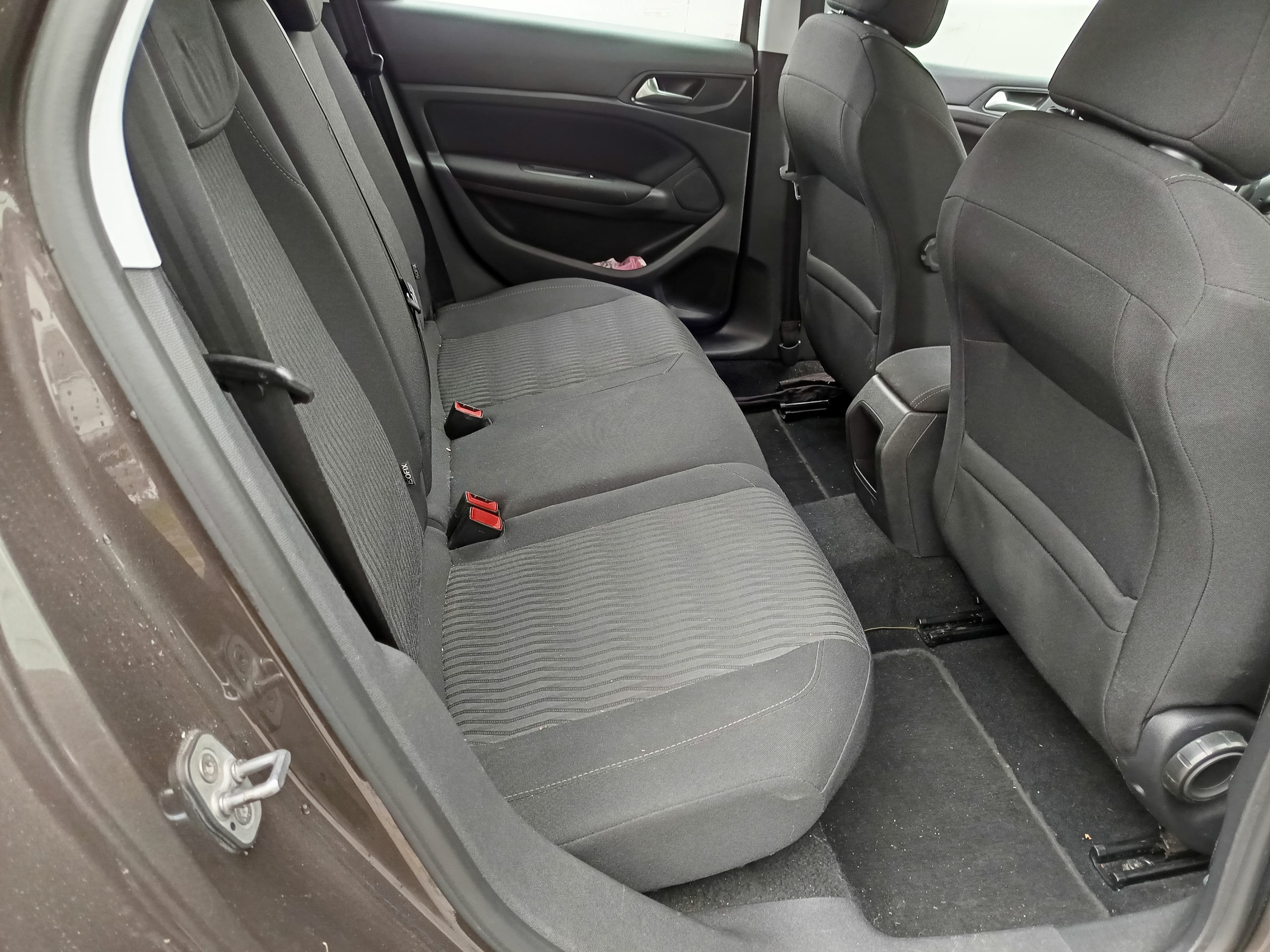 Peugeot 308 · Ano 2015 — imagem 28