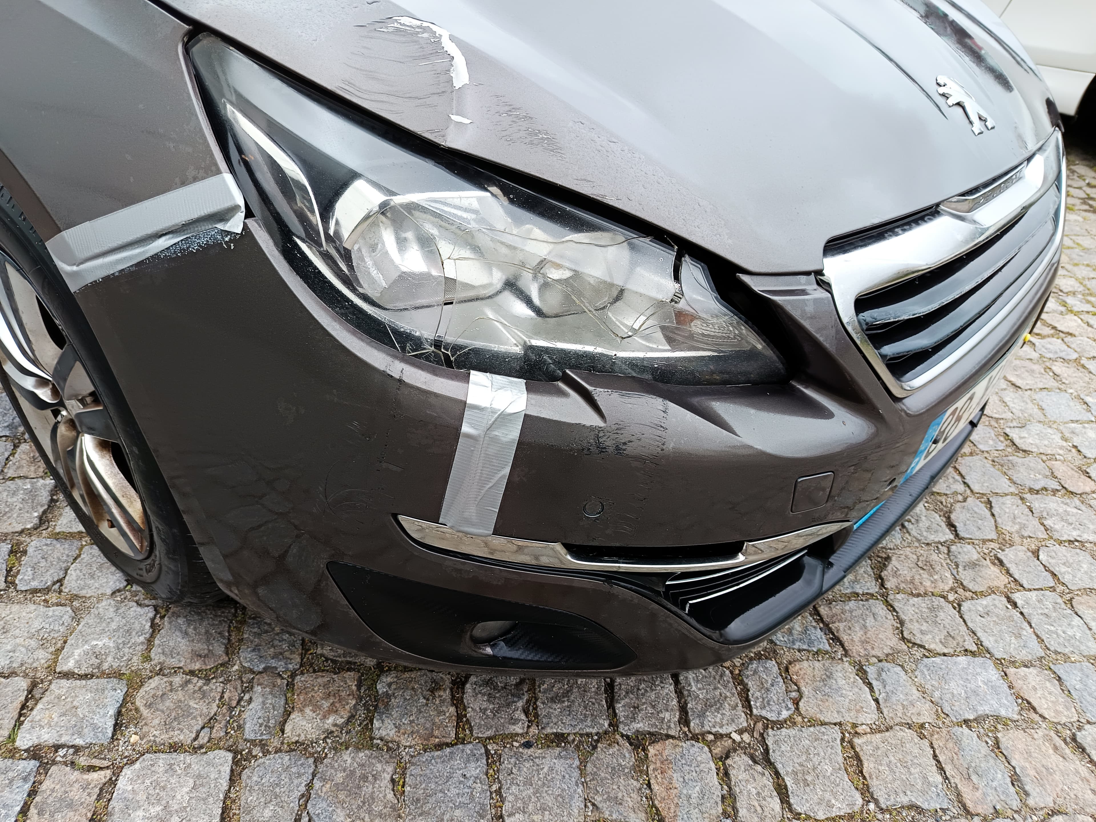 Peugeot 308 · Ano 2015 — imagem 12