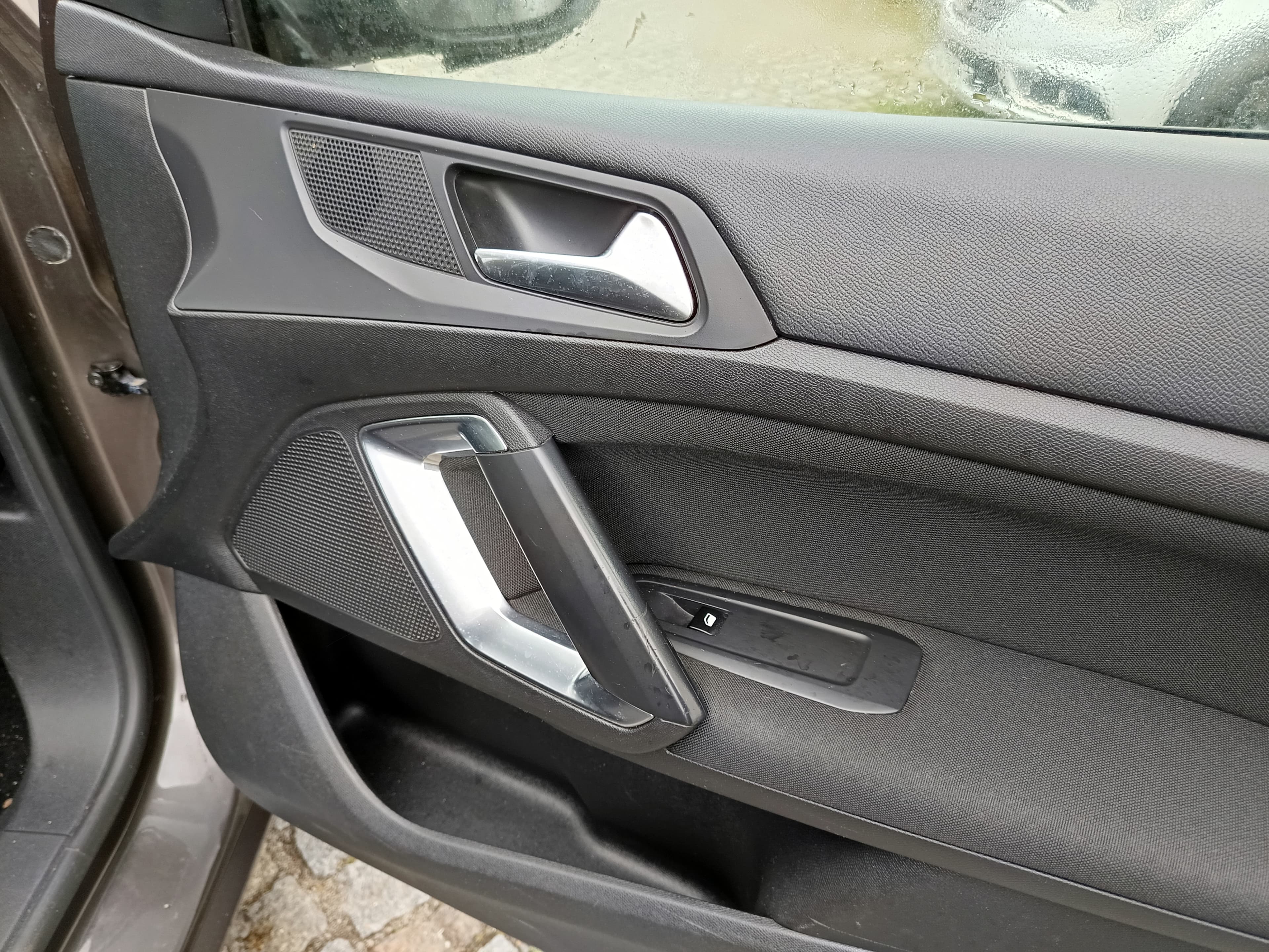 Peugeot 308 · Ano 2015 — imagem 23